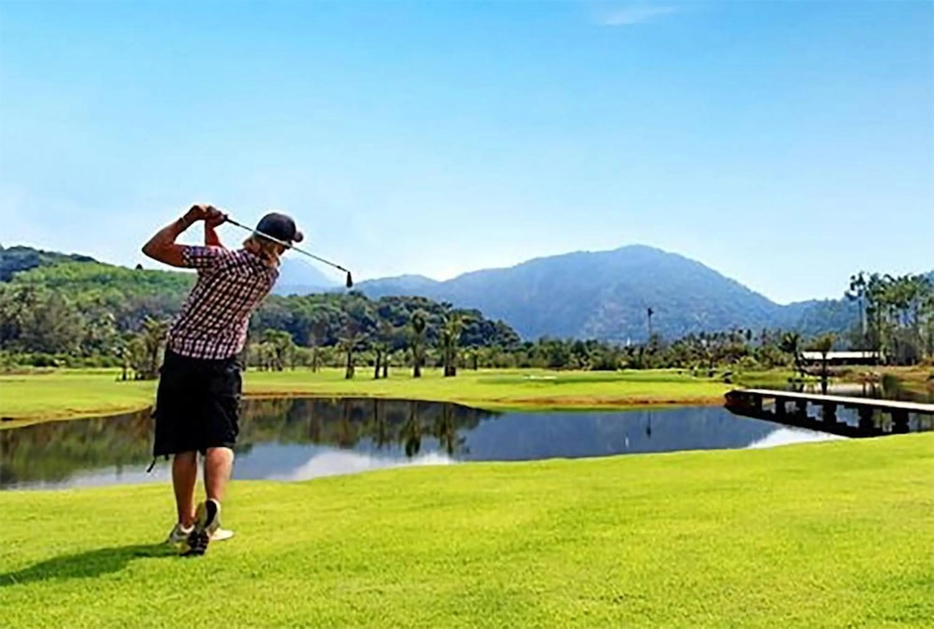 Minigolf in Peninsula Beach Resort