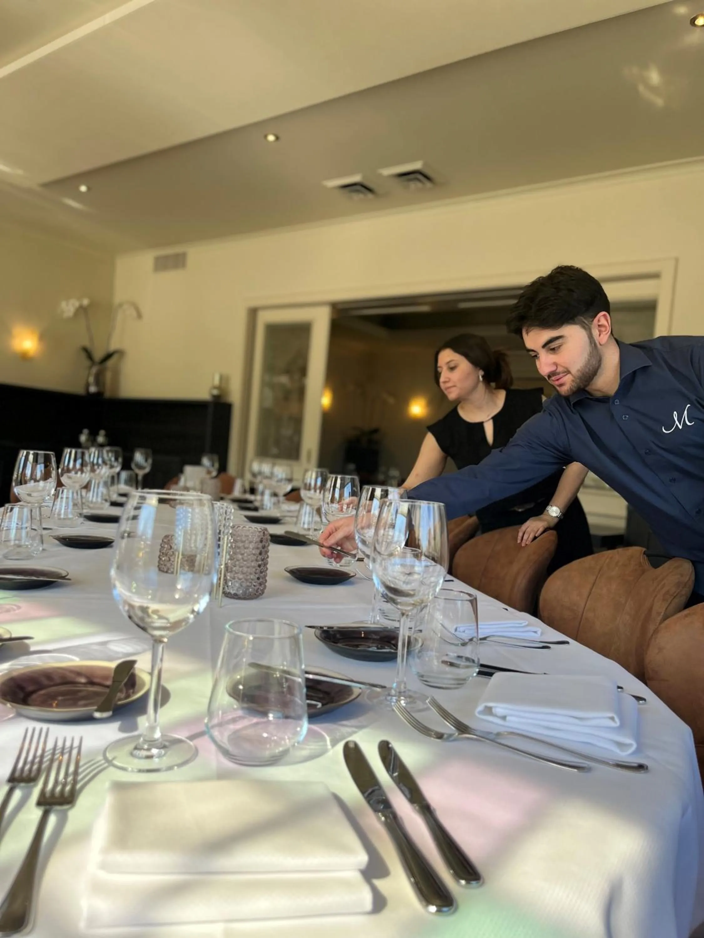 Restaurant/places to eat in Hotel Mardaga