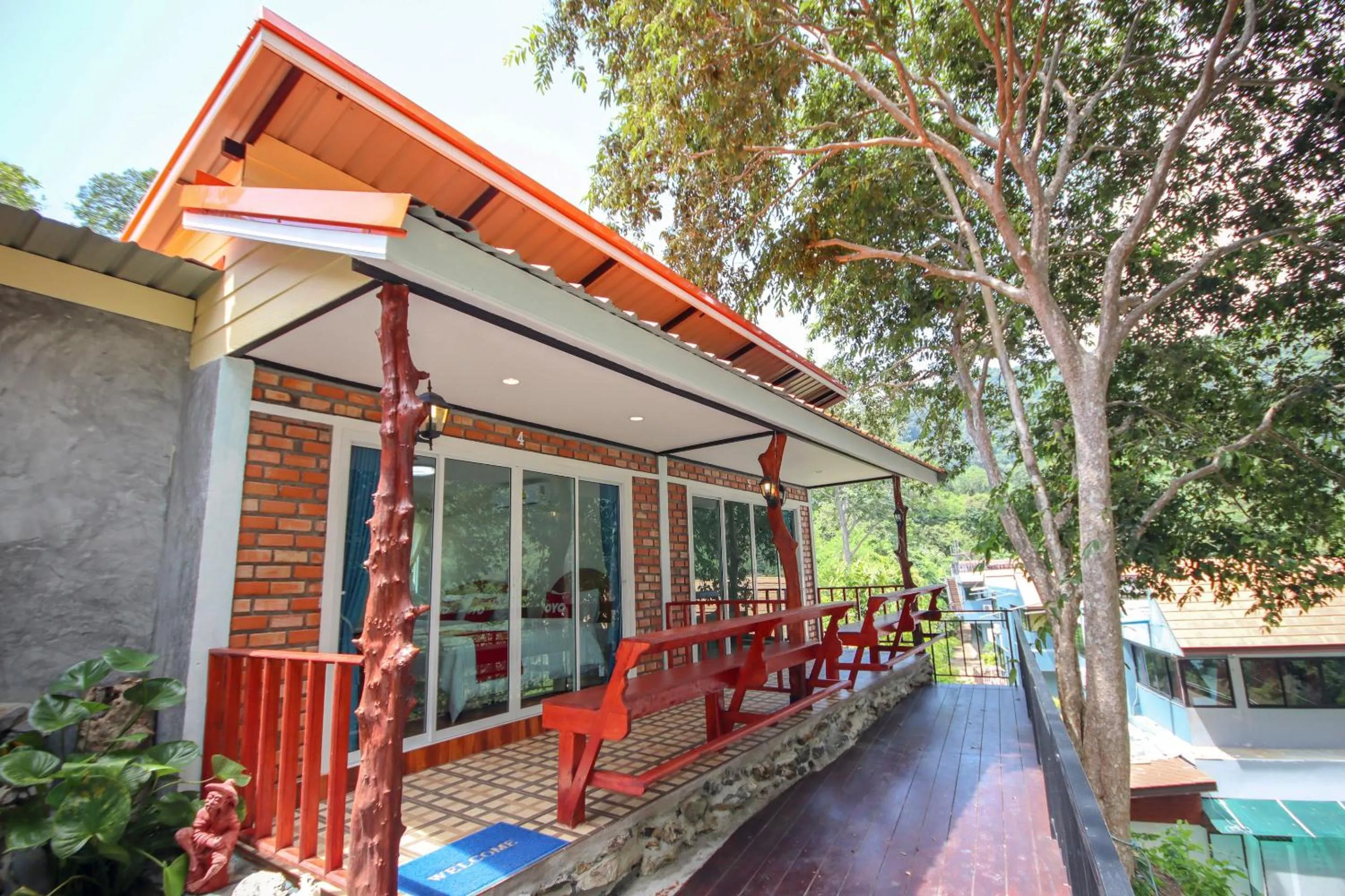 Facade/entrance in OYO 1085 Ma Lanta House