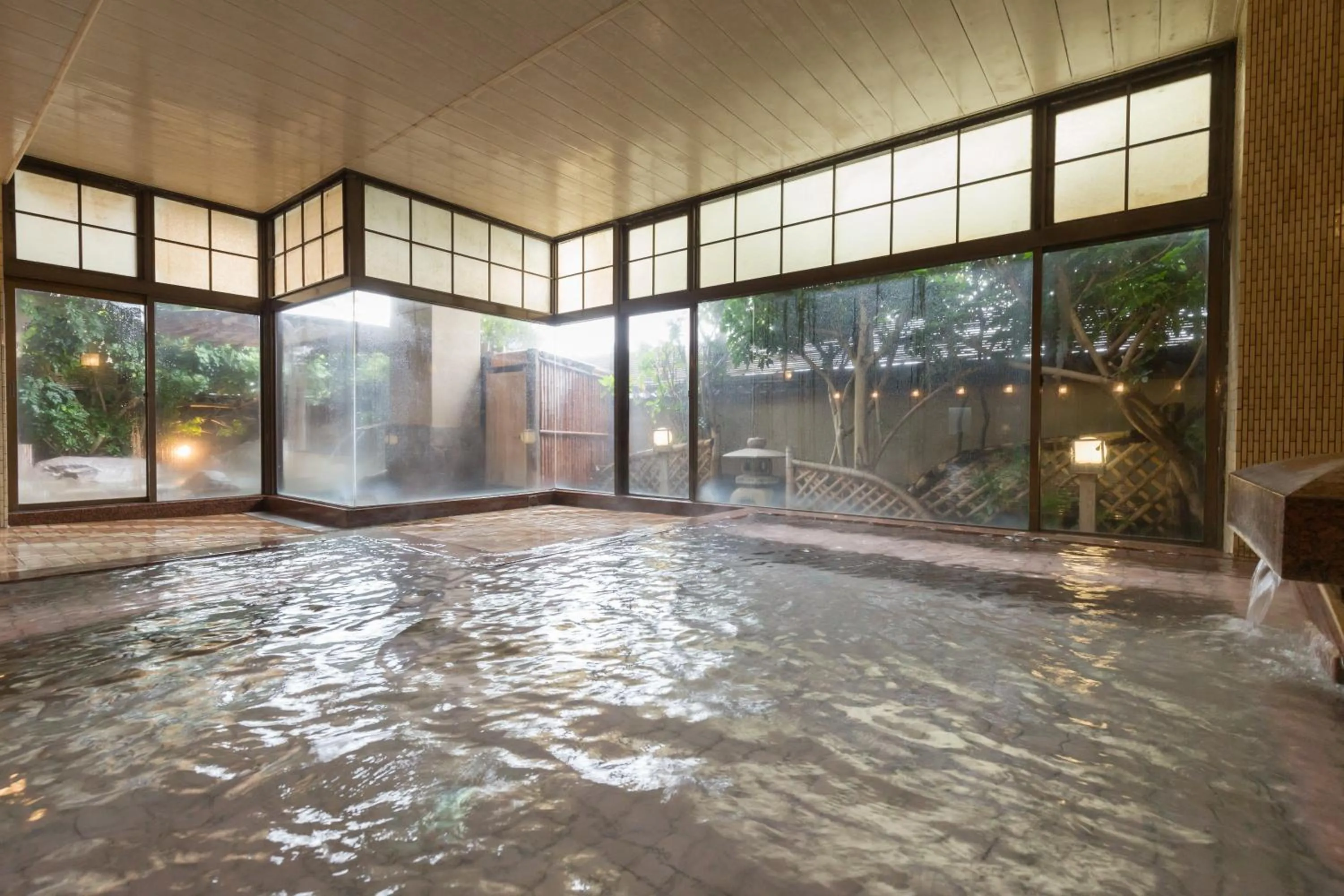 Hot Spring Bath in Bousui