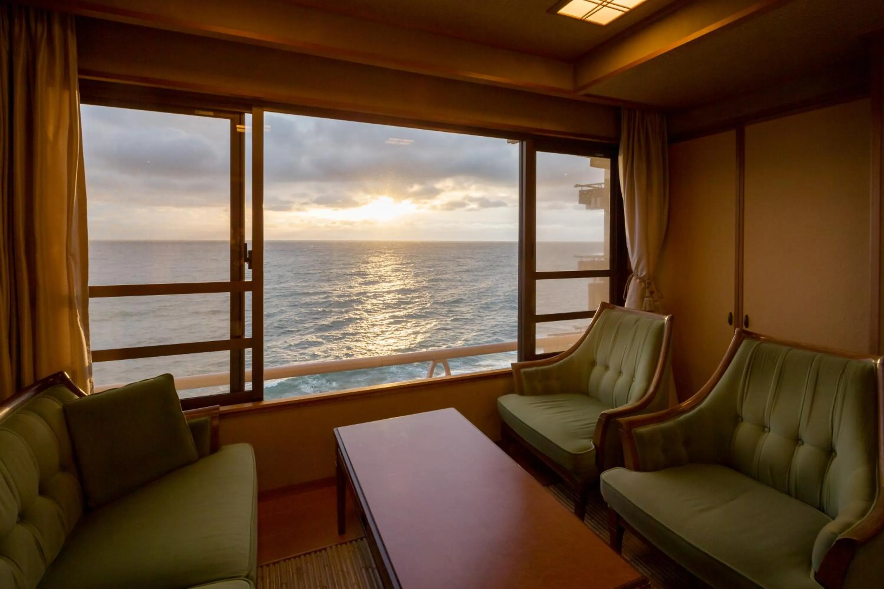 Photo of the whole room in Bousui