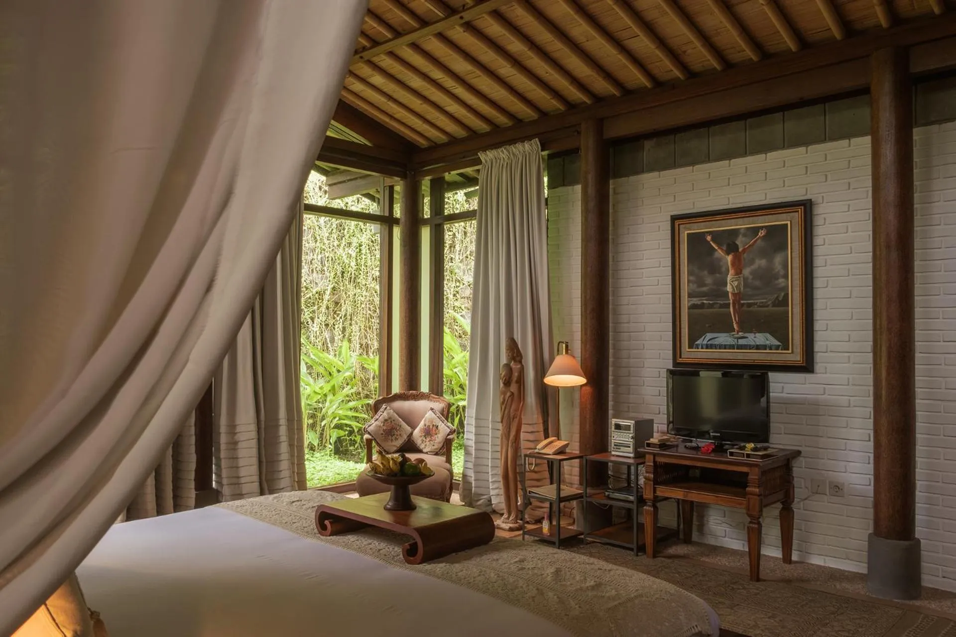 Bed in Dua Dari, a Residence by Hadiprana