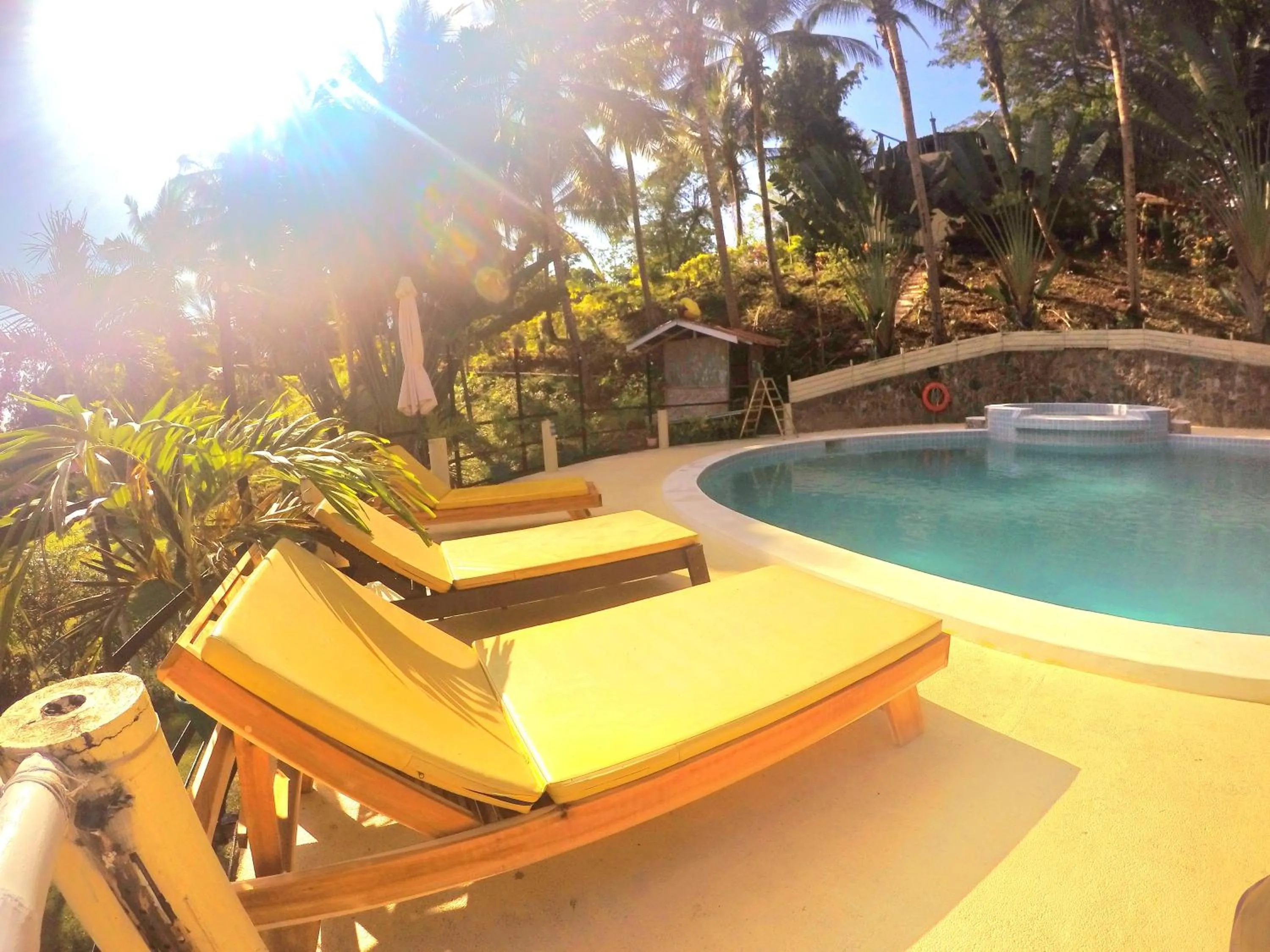 Al Hamra Jungle Resort