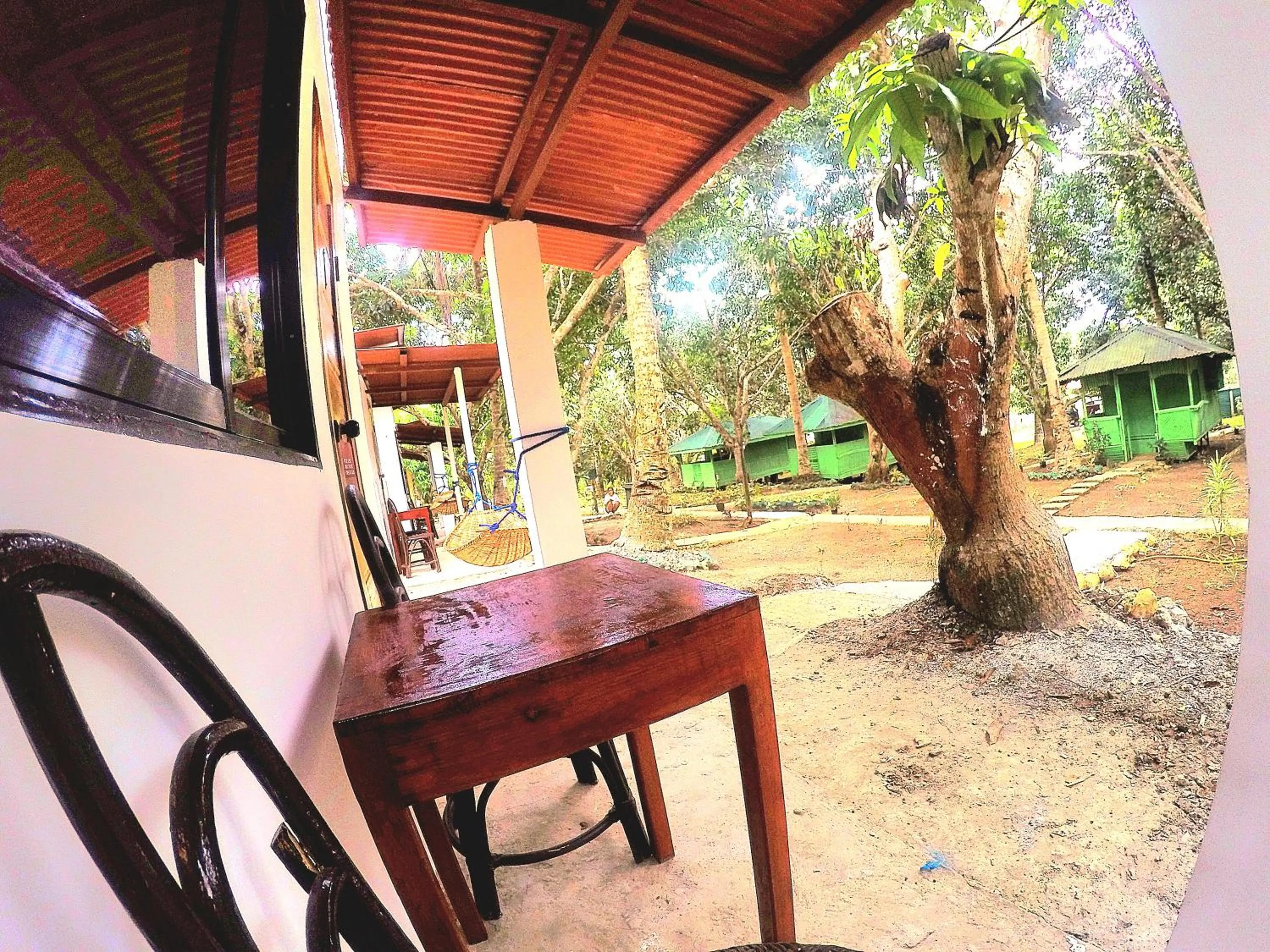 Al Hamra Jungle Resort