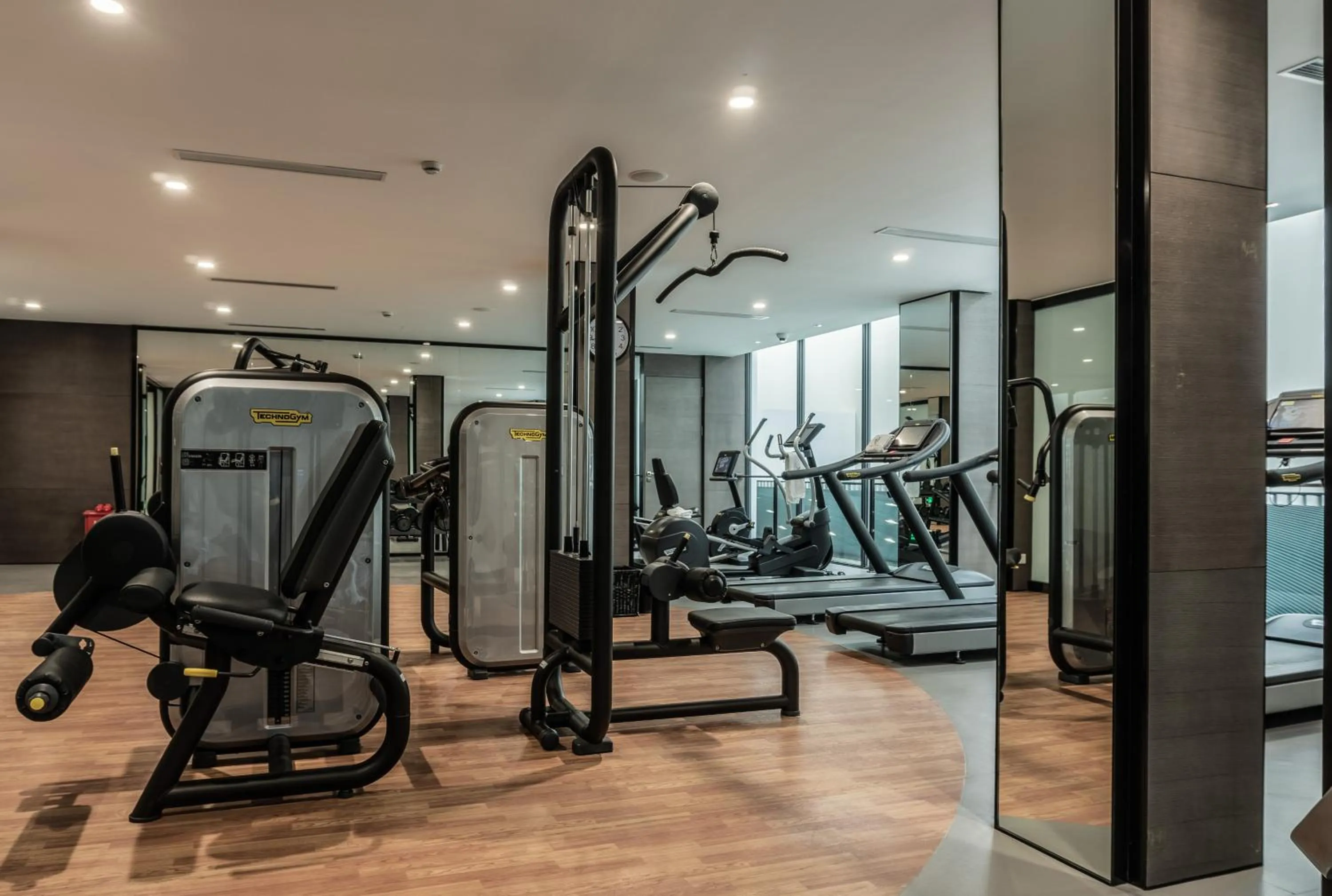Fitness centre/facilities in The Senz Hotel & SPA