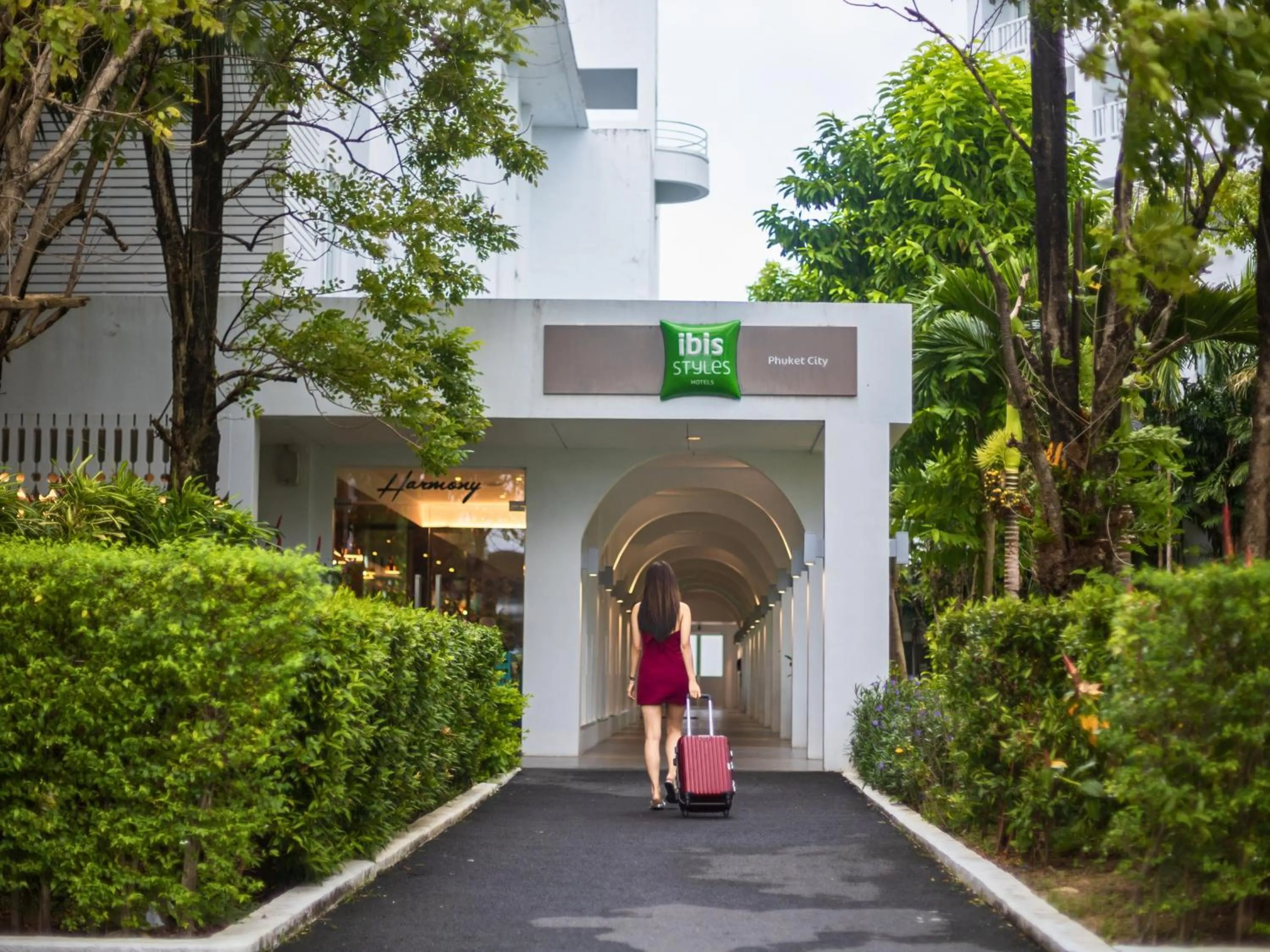 Facade/entrance in Ibis Styles Phuket City