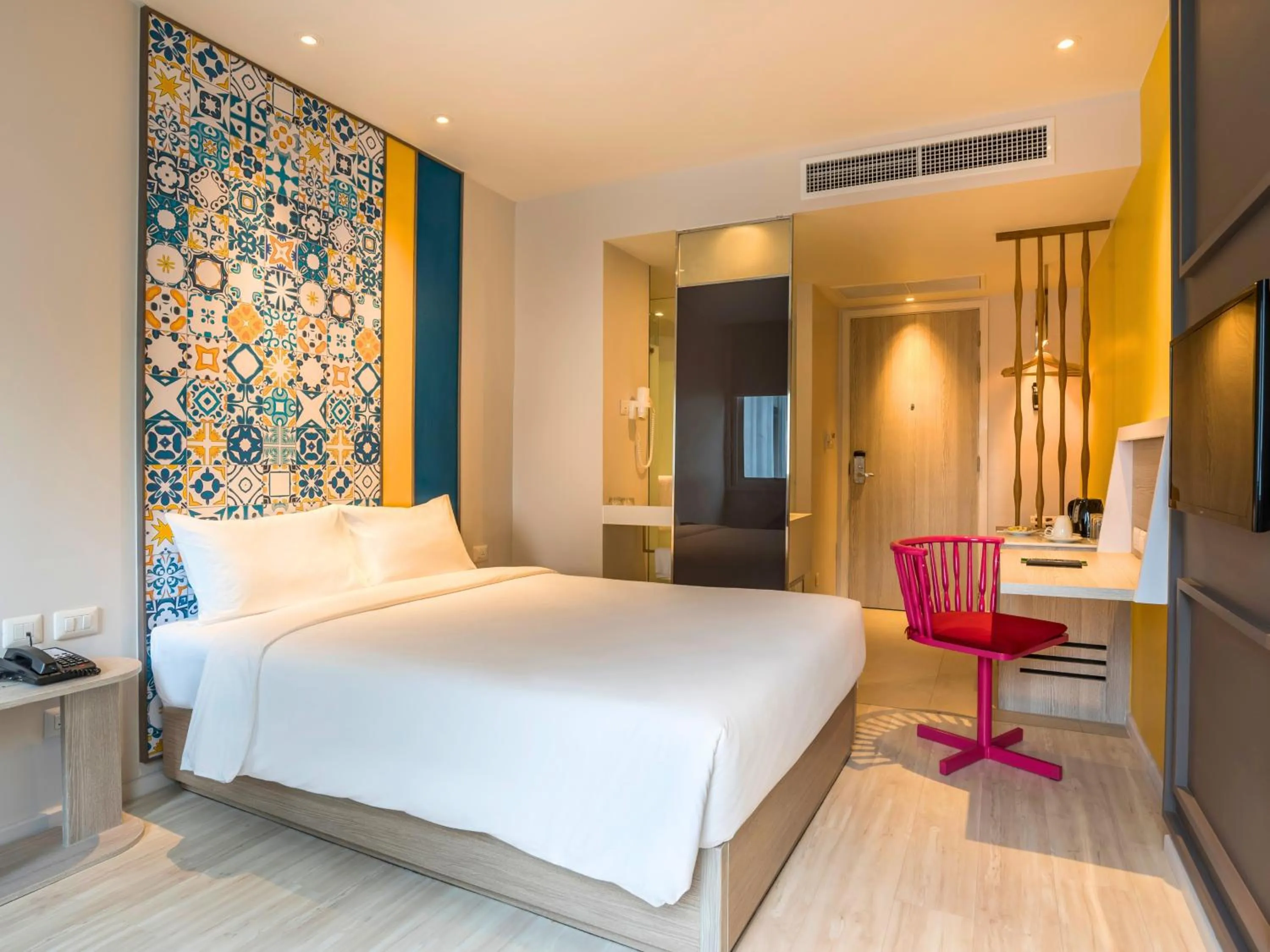 Bed in Ibis Styles Phuket City