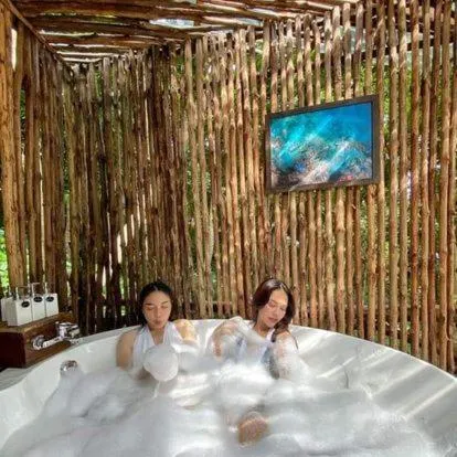 group of guests in Koh Jum Ocean Beach Resort