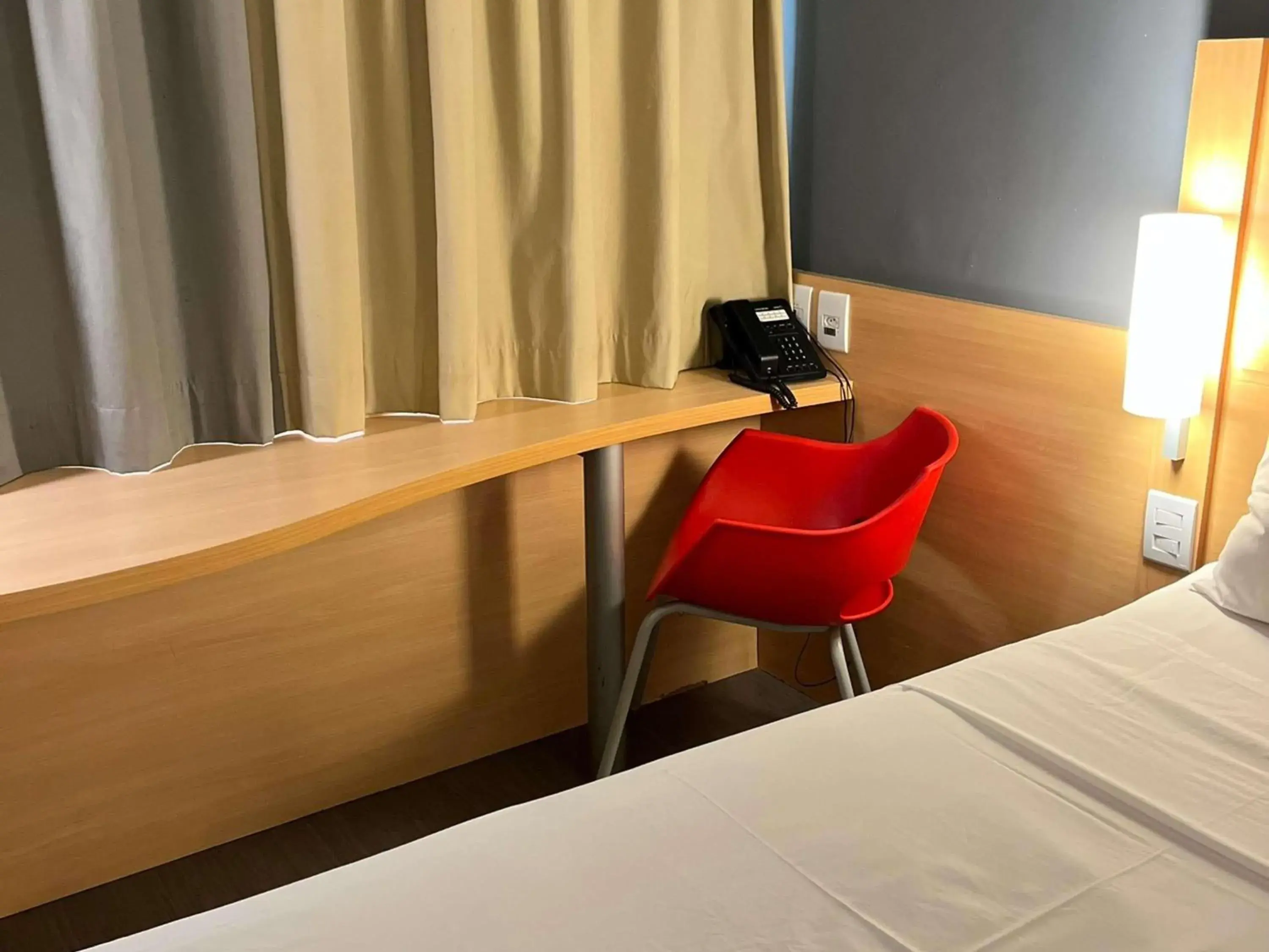 Standard Twin Room in ibis Catalao Standard Twin Room in ibis Catalao