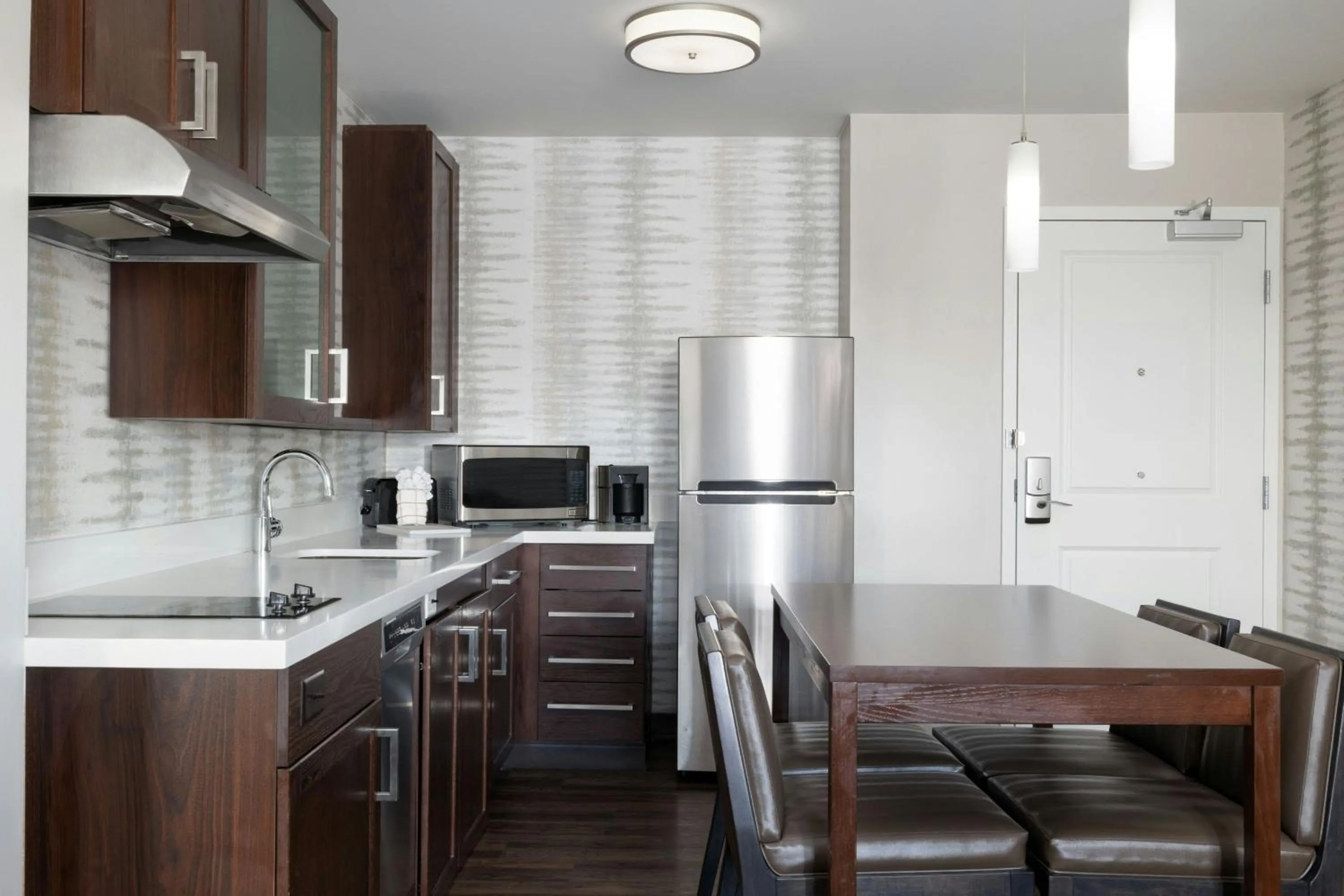Kitchen or kitchenette in Residence Inn by Marriott Denver Central Park