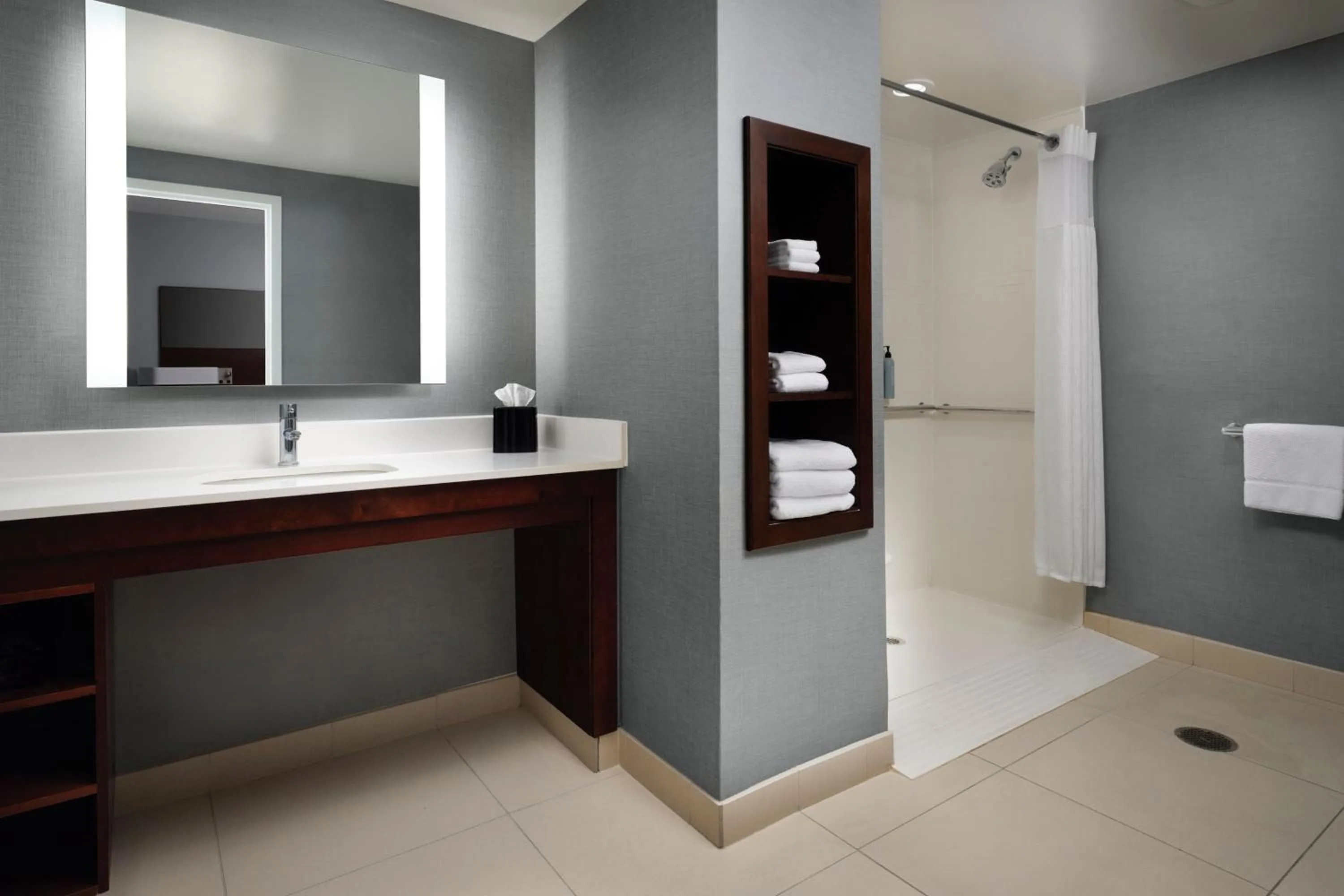 Bathroom in Residence Inn by Marriott Green Bay Downtown