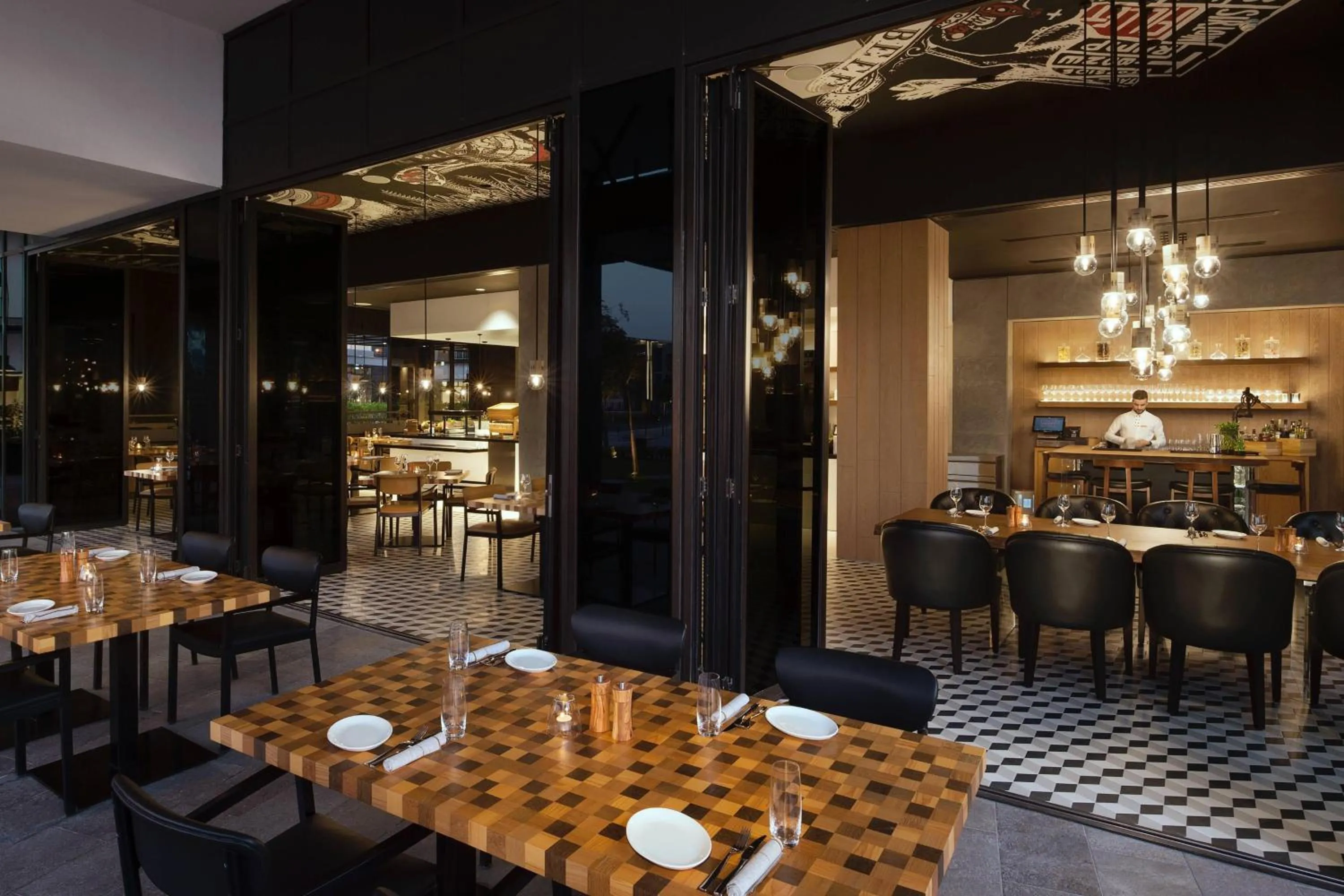 Restaurant/places to eat in La Ville Hotel & Suites CITY WALK Dubai, Autograph Collection