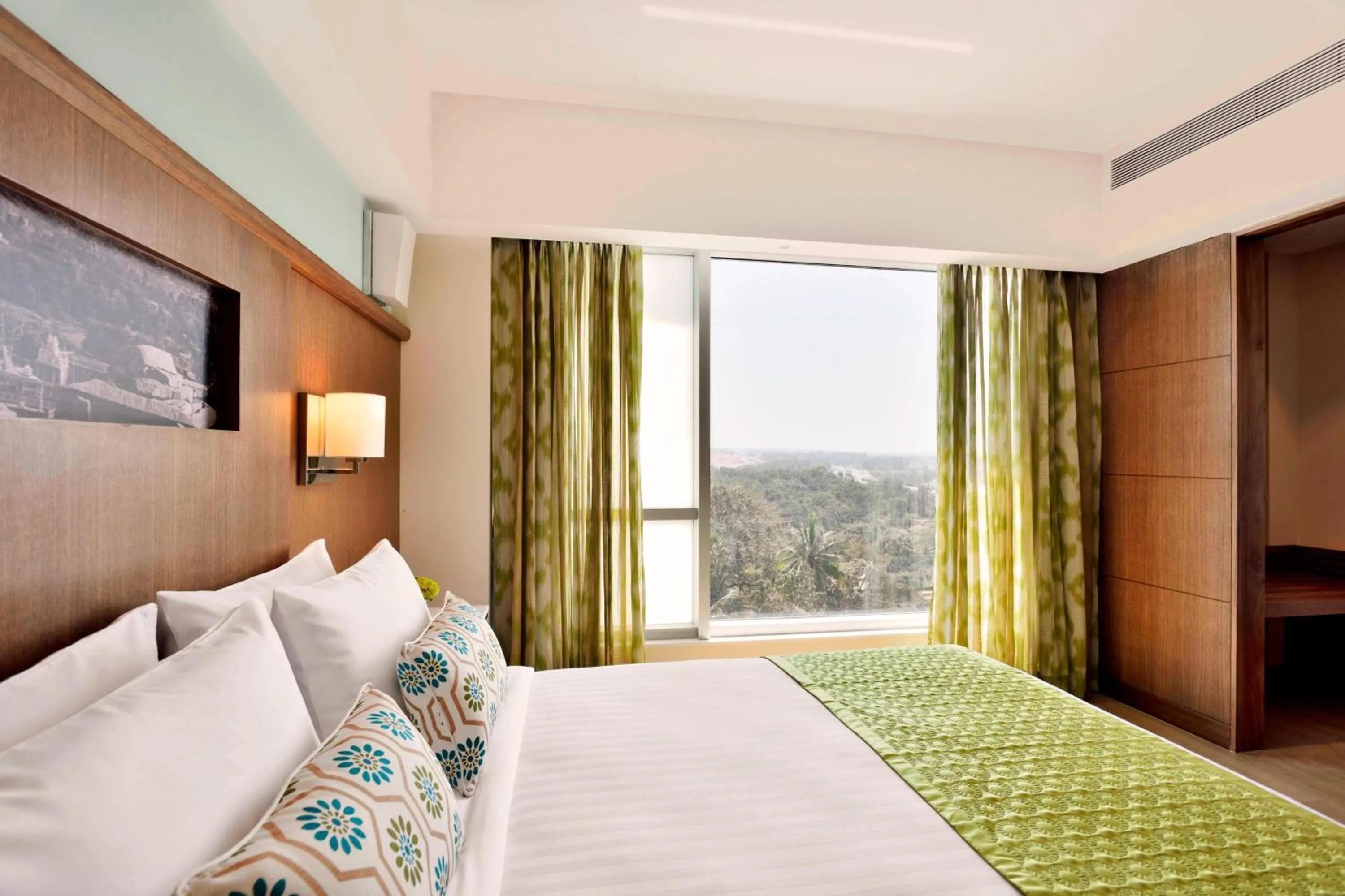 Photo of the whole room, Bed in Fairfield by Marriott Belagavi