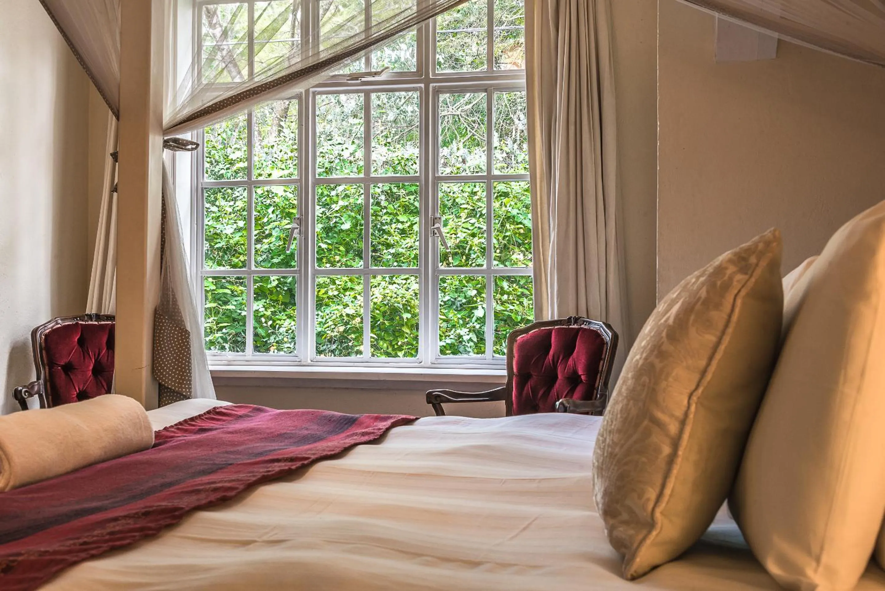 Bedroom, Bed in Karen Gables