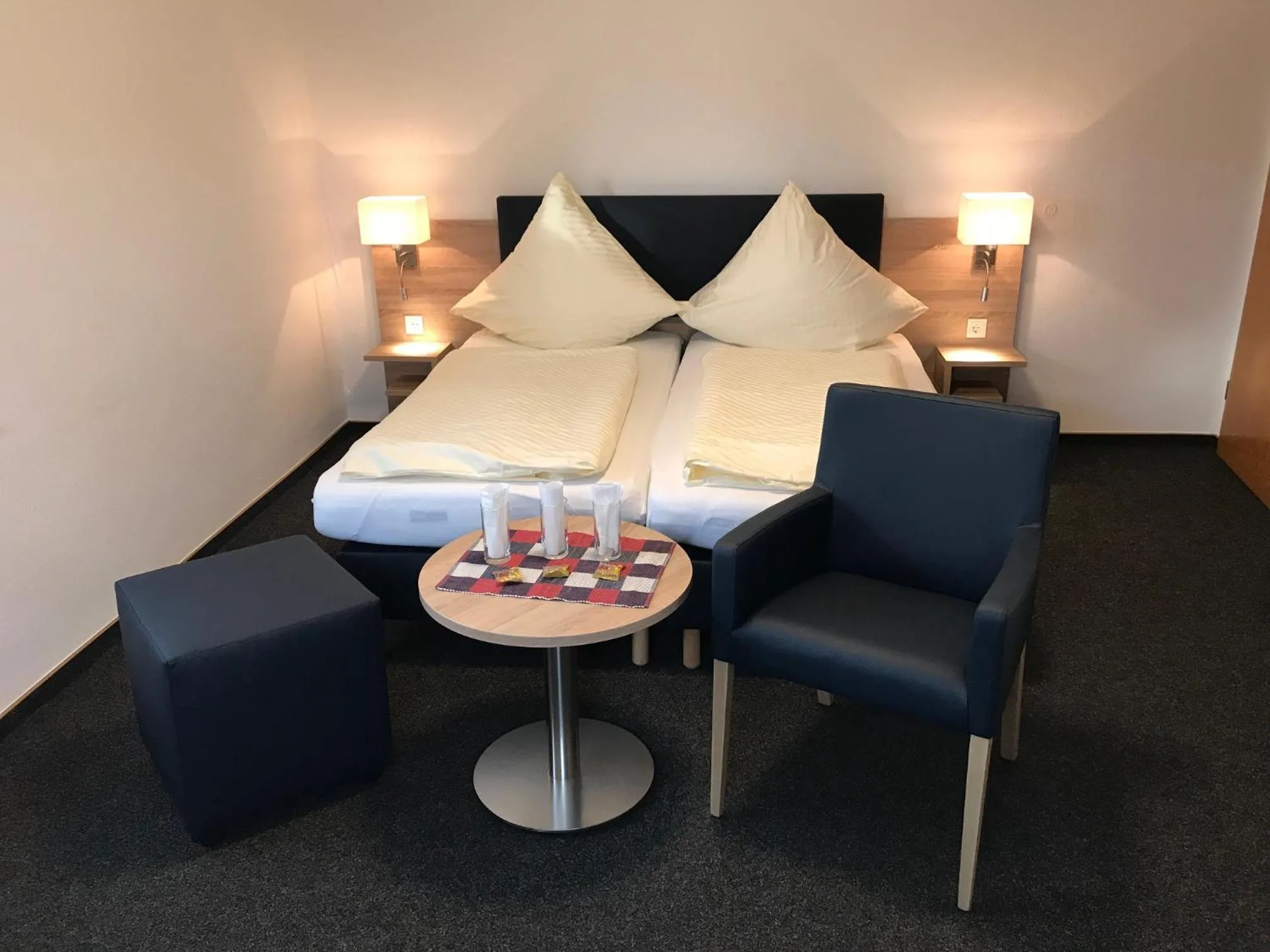 Bedroom, Bed in Motel Herbold