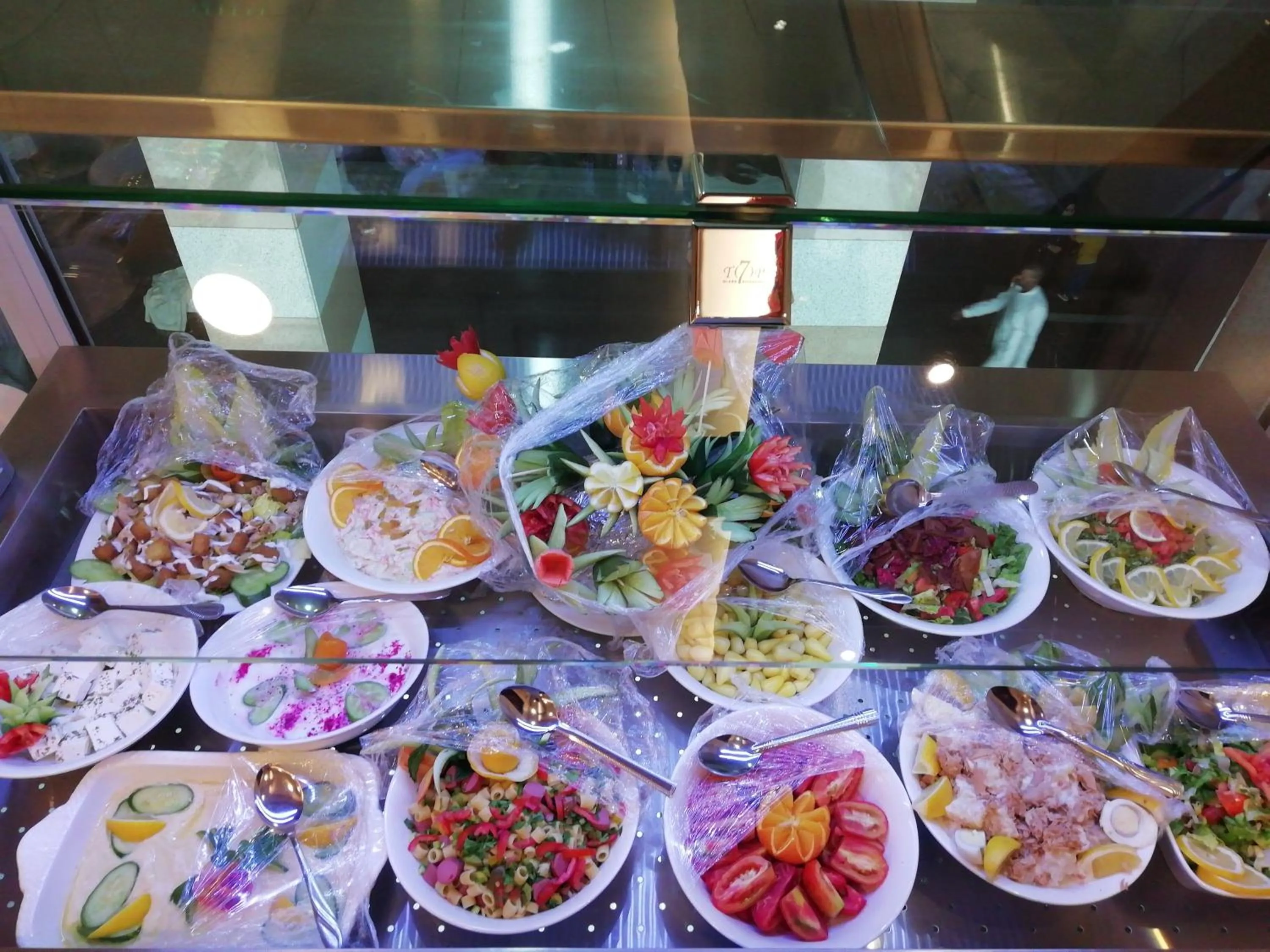 Restaurant/places to eat in Mirage Al Salam Hotel