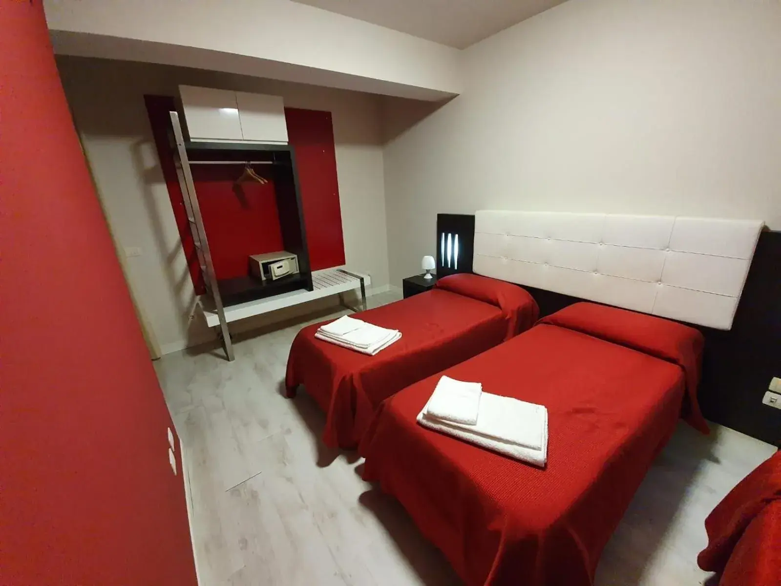 Comfort Triple Room in Hotel Casale dei Greci Comfort Triple Room in Hotel Casale dei Greci