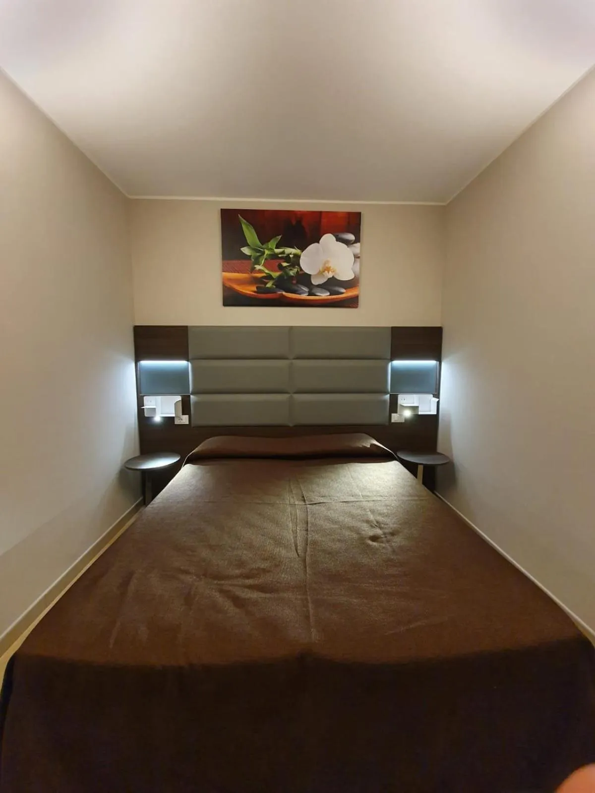 Photo of the whole room, Bed in Hotel Casale dei Greci