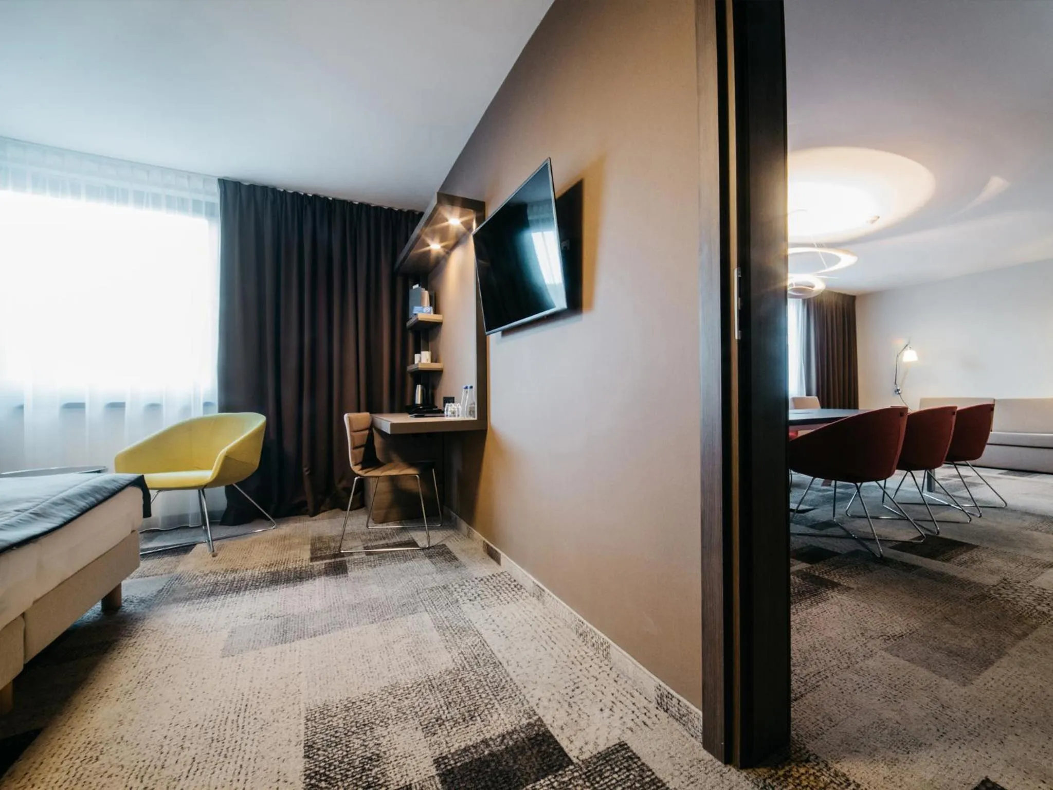 Living room, Bed in Q Hotel Plus Katowice
