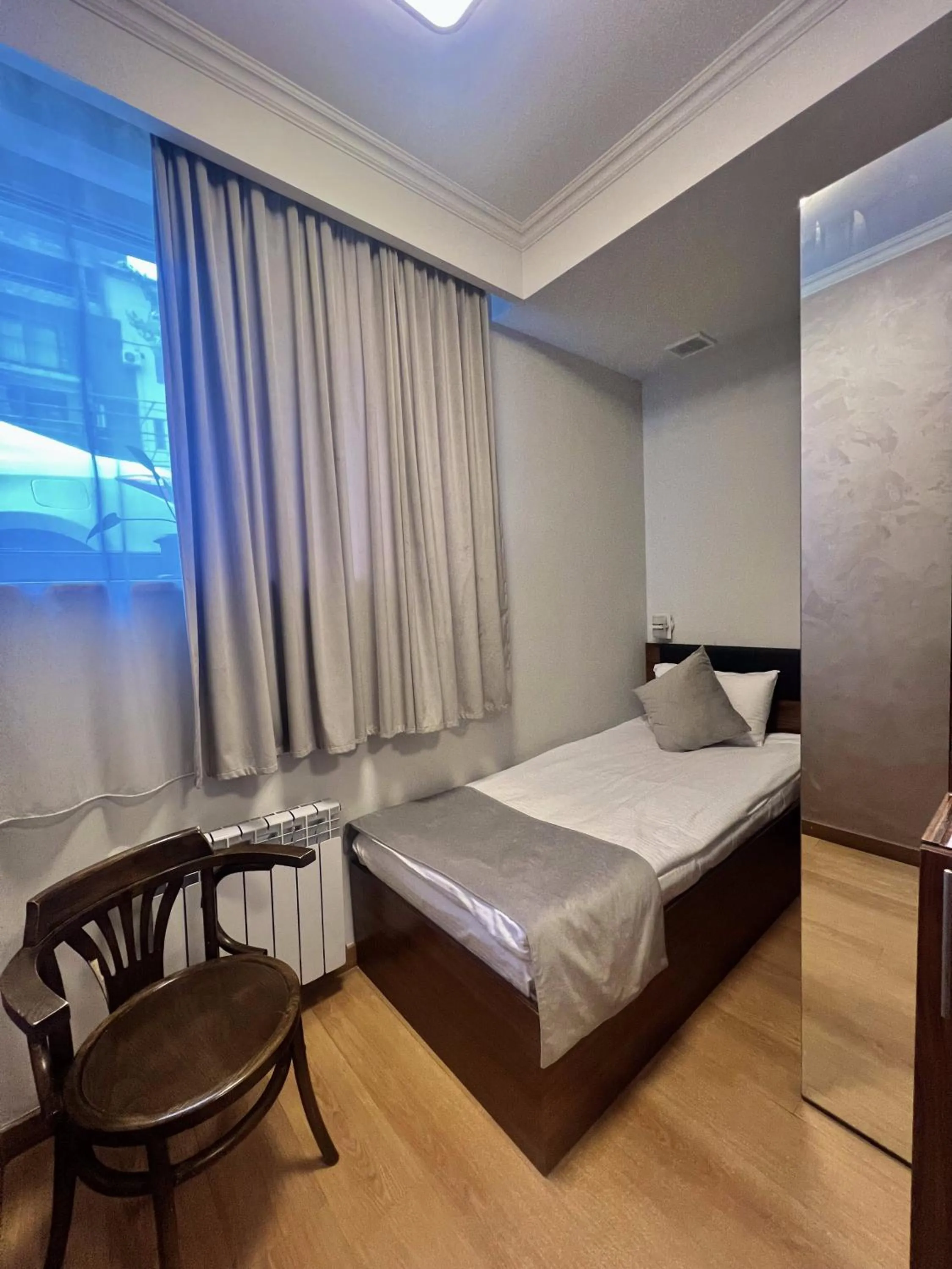 Bed in Mashtots Hotel