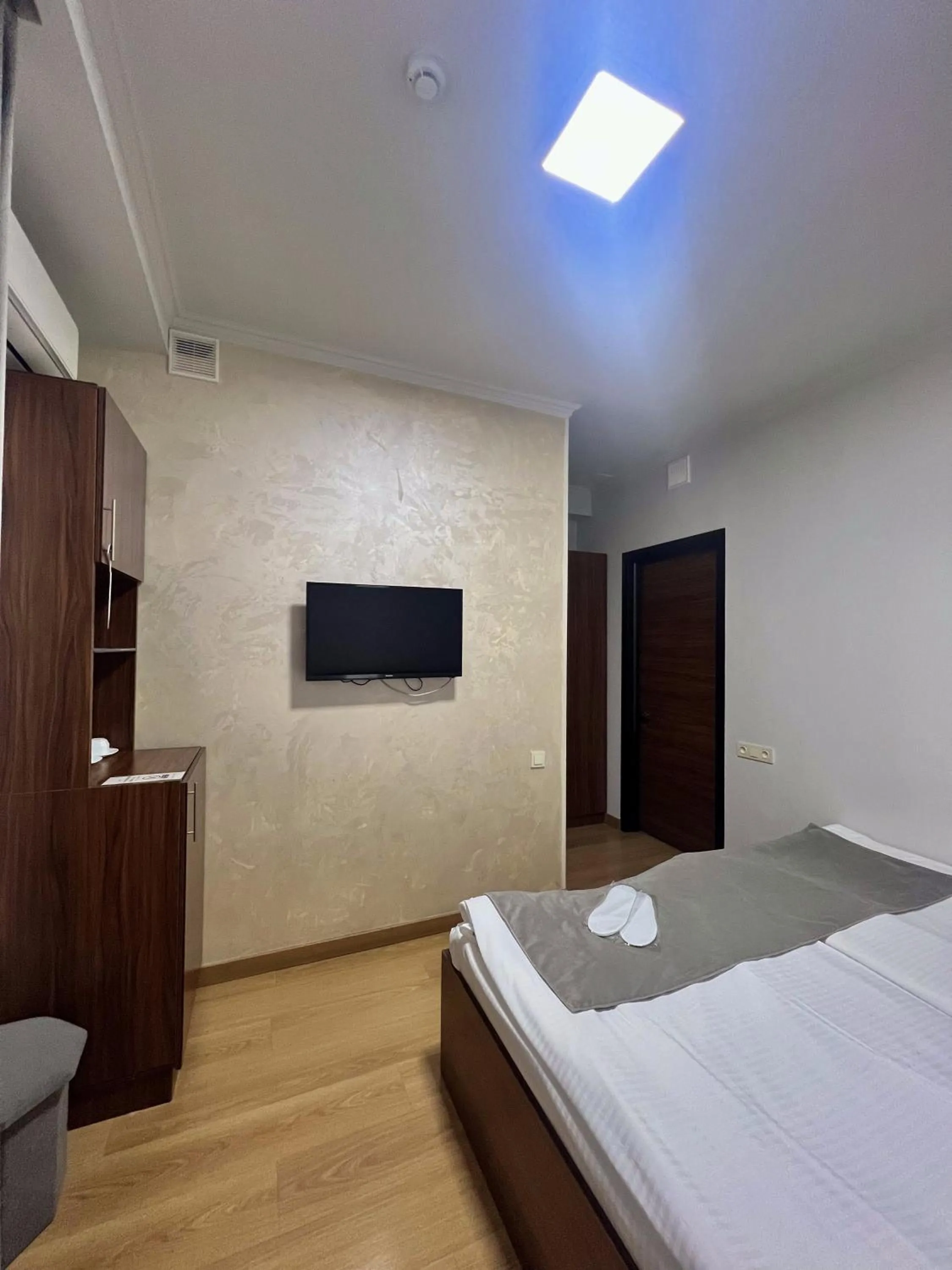 Bedroom, Bed in Mashtots Hotel