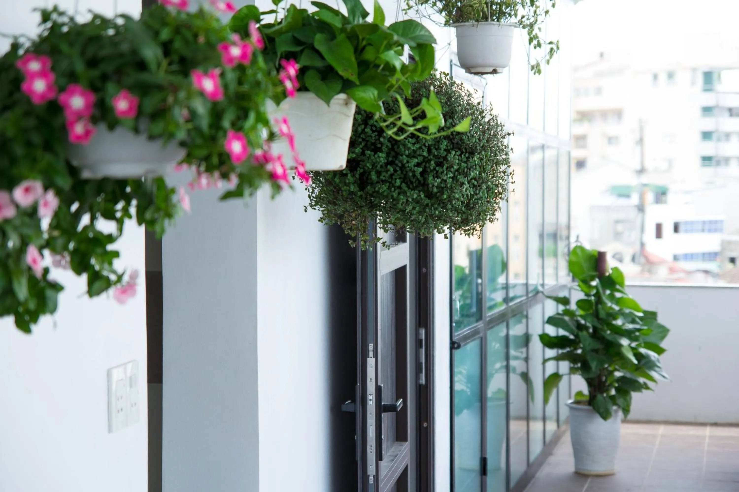 Property building in Poetic Hue Hotel & Spa