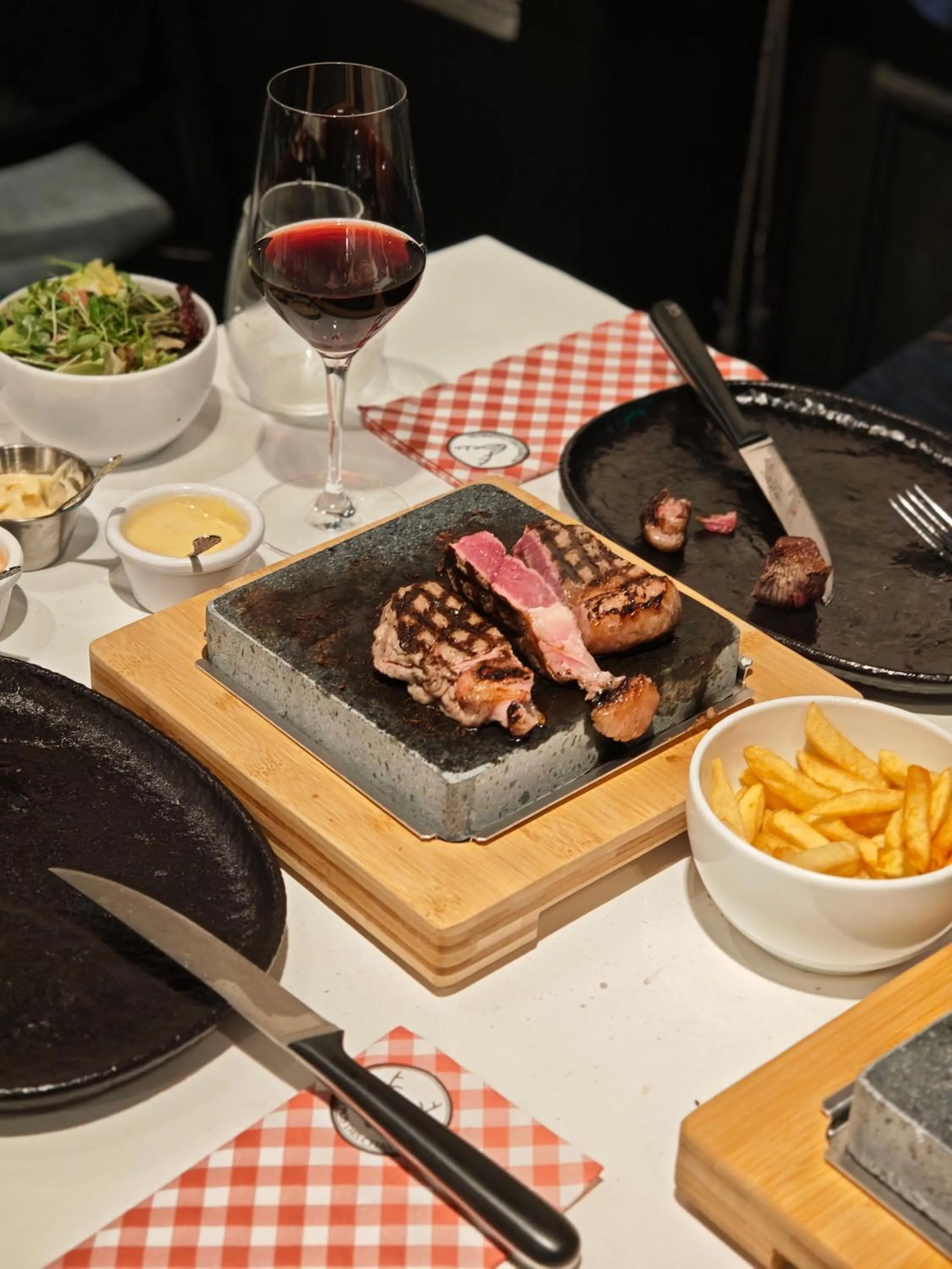 Restaurant/places to eat in Hotel Au Repos Des Chasseurs