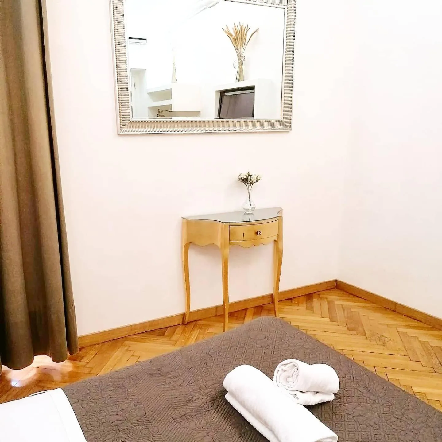 Decorative detail in Persia Collection Trevi