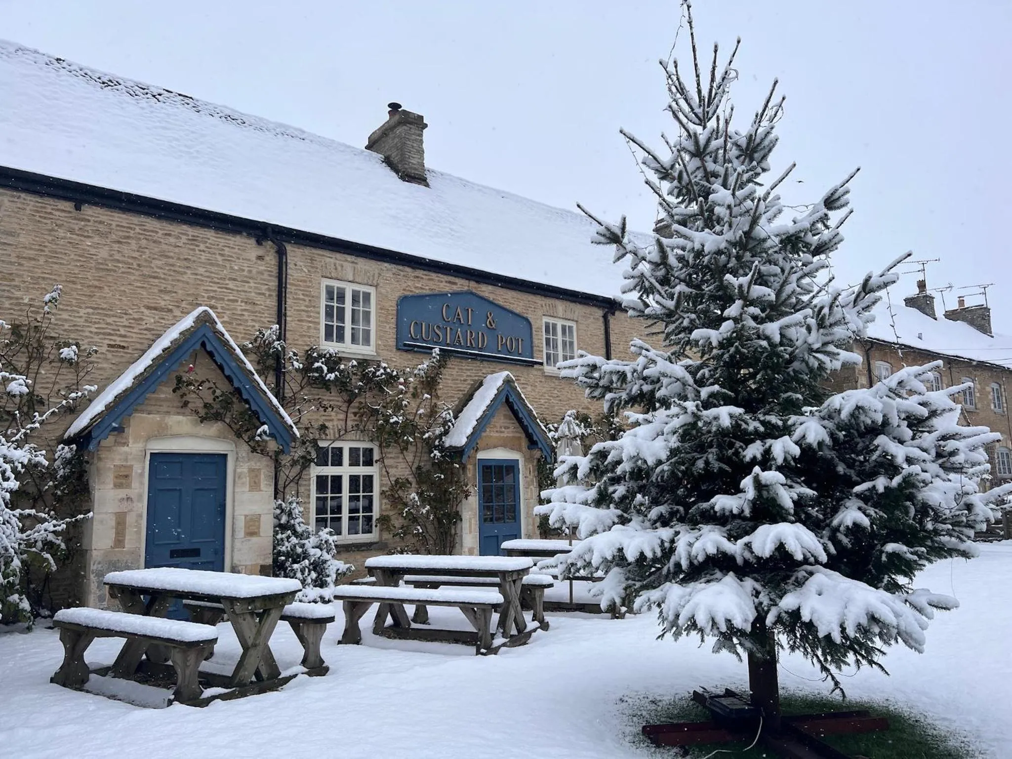 Property building in Cat and Custard Pot Inn