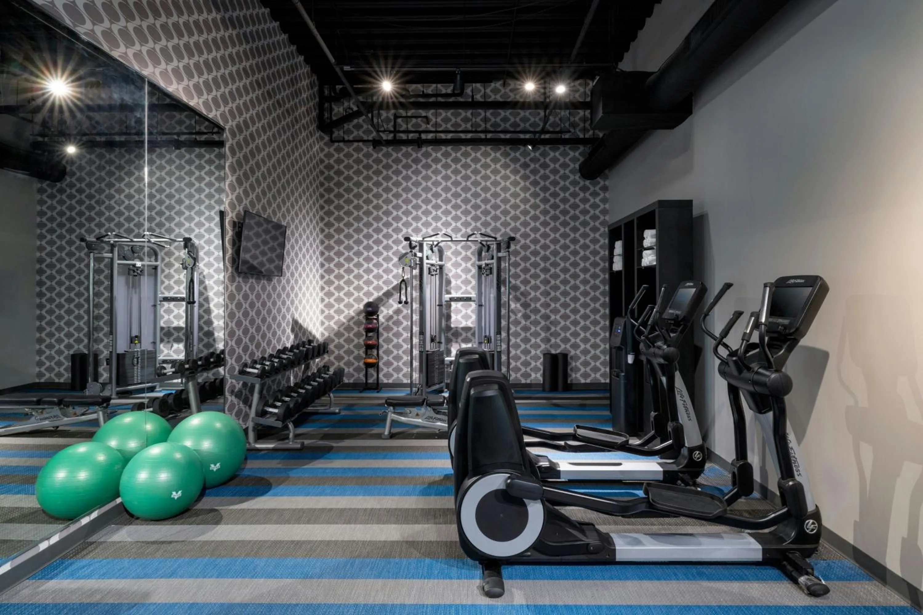 Fitness centre/facilities in Aloft Columbia Downtown