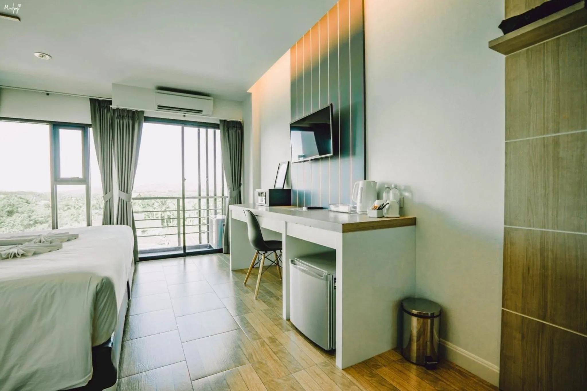 Bed in The Galla Hotel