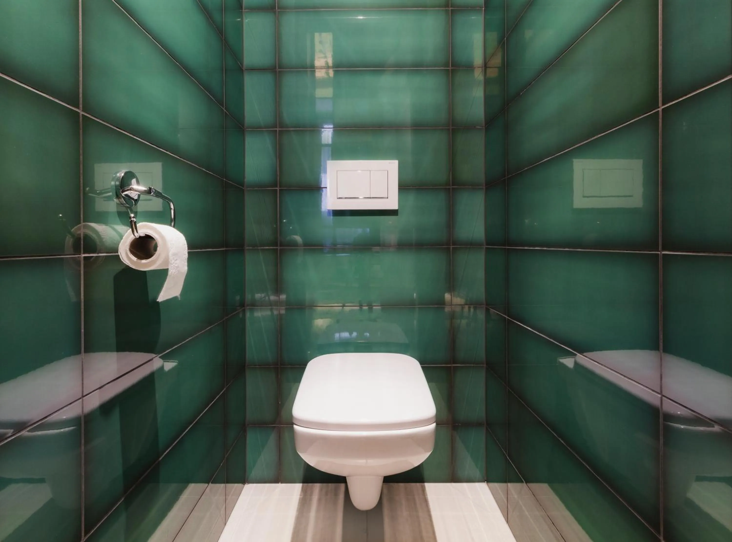 Toilet in The Loft Budapest