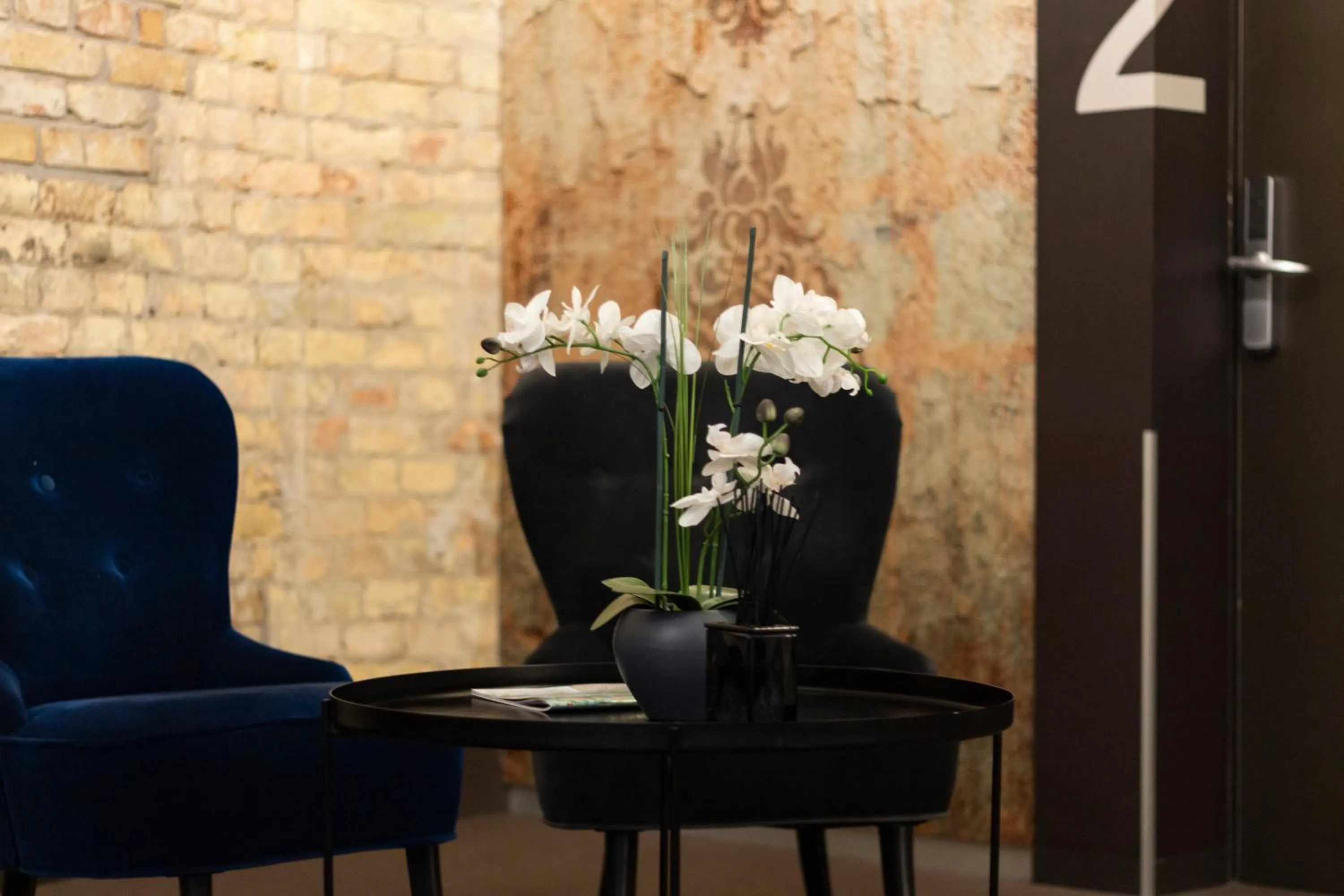 Seating area in The Loft Budapest