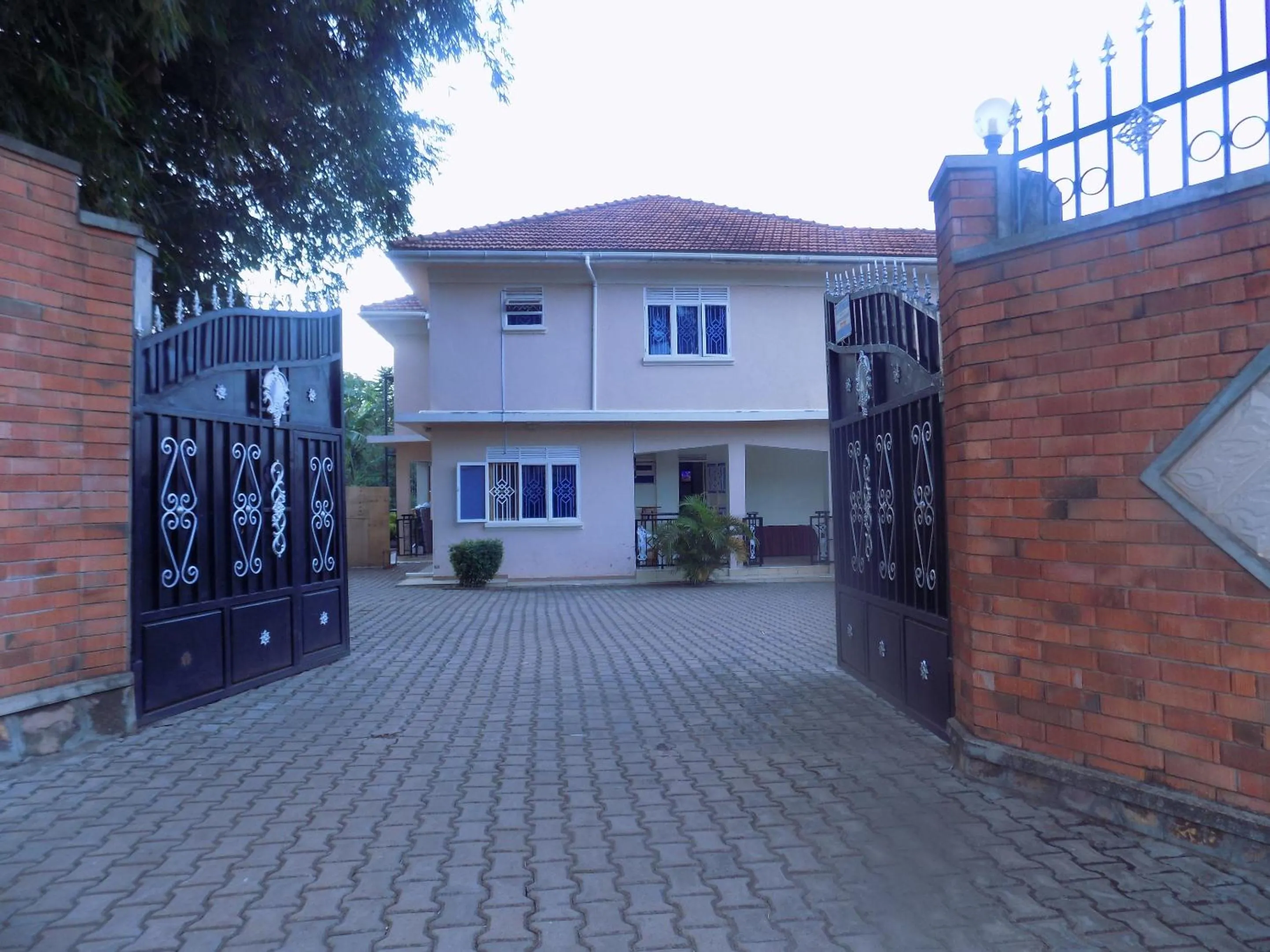 Facade/entrance in Dream Palace Hotel Mbale