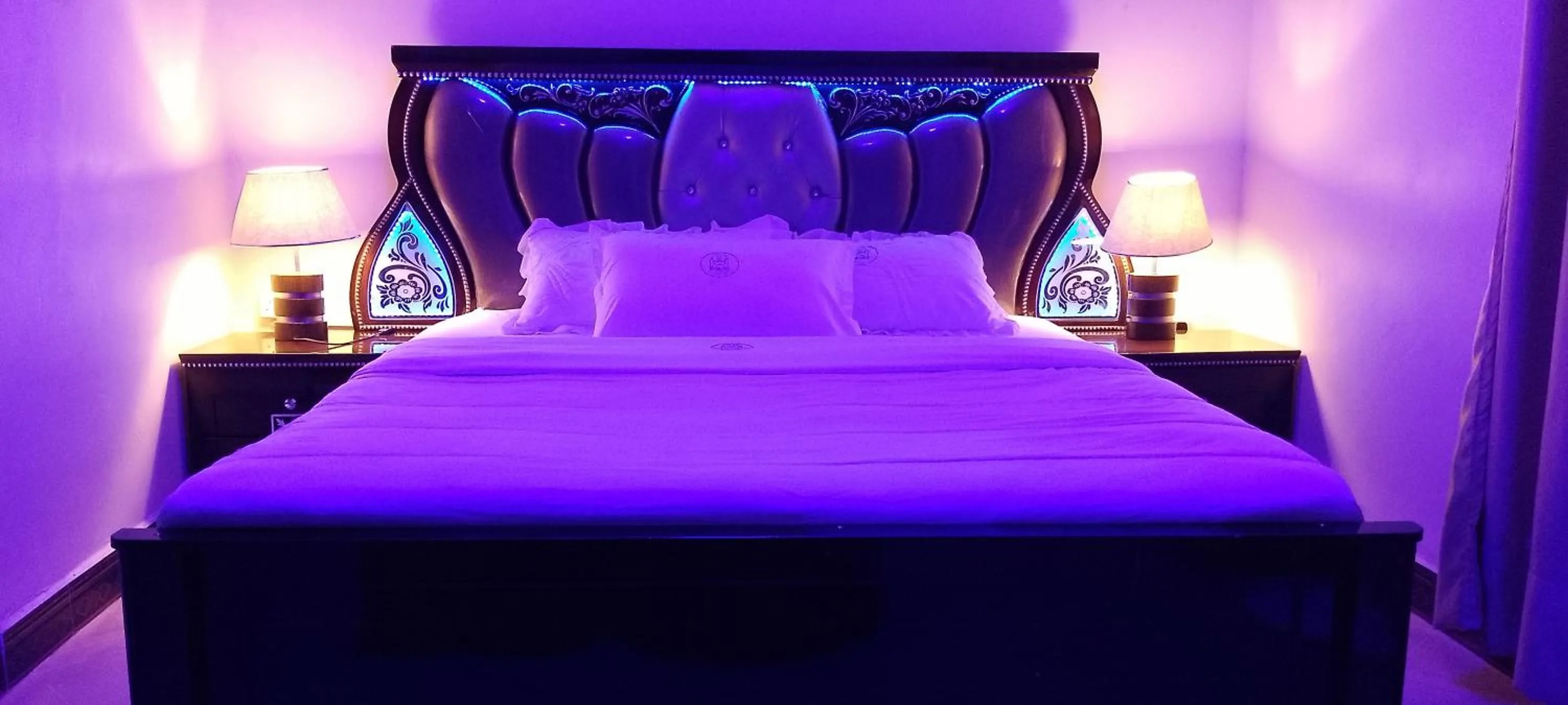 Bed in Dream Palace Hotel Mbale