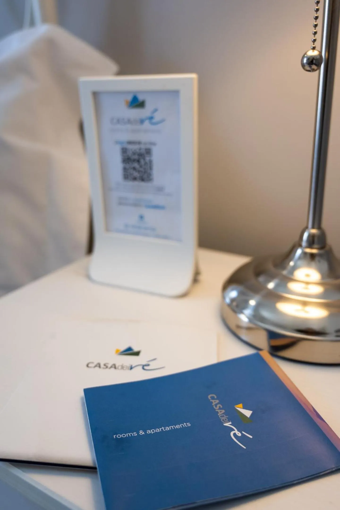 Decorative detail, Bed in Casa dei Ré