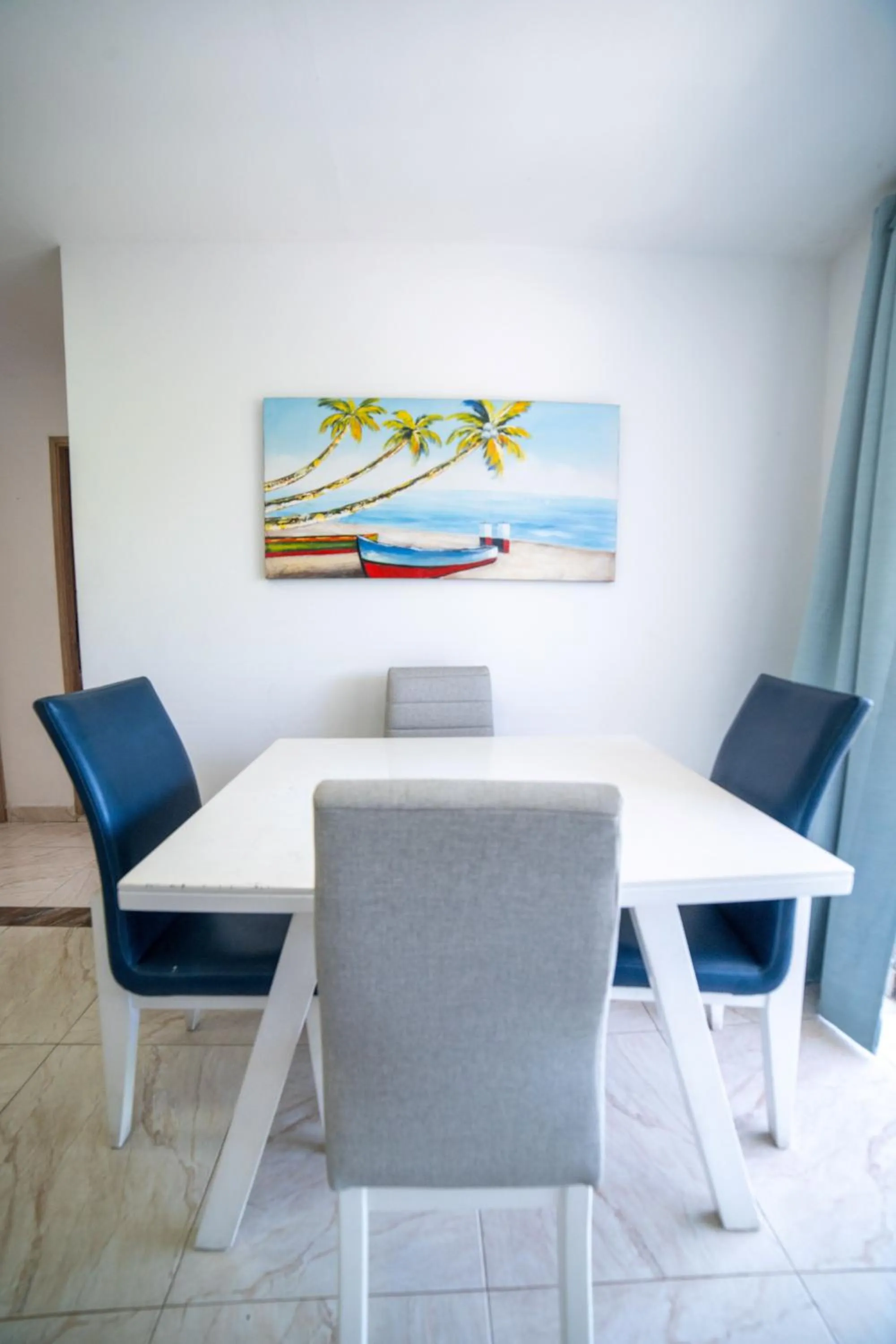 Dining area in ZOJO MARiNA BAY