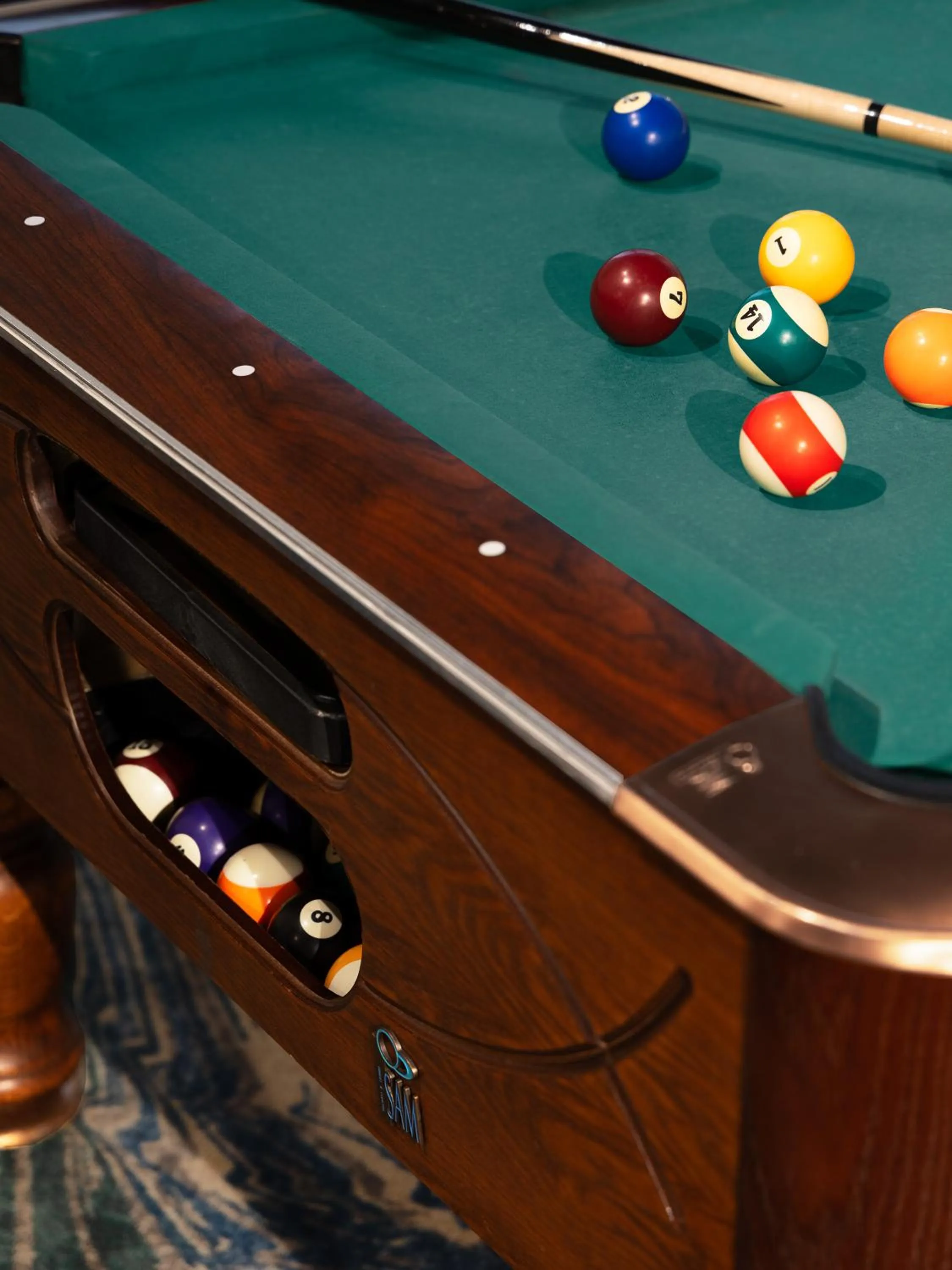 Billiard in Numa Brussels Royal Galleries