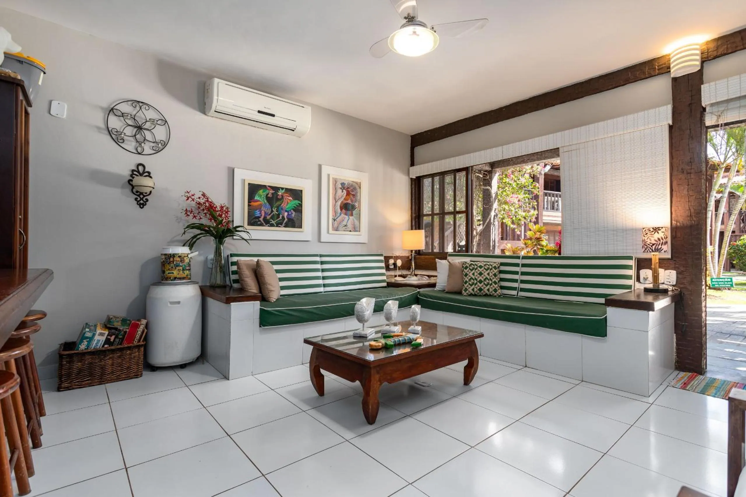 Communal lounge/ TV room in Apart Hotel Pet Friendly em Búzios