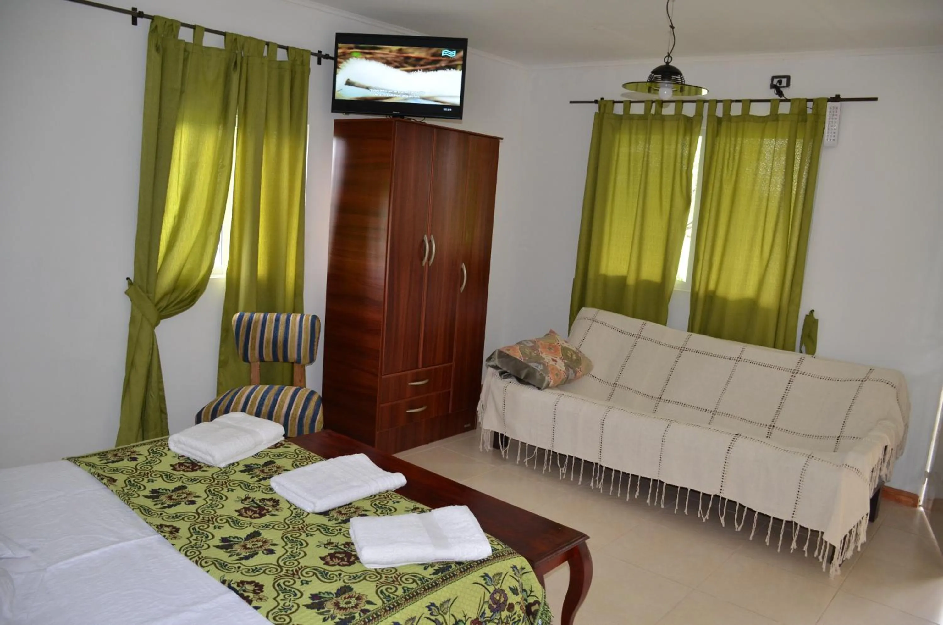 Photo of the whole room, Bed in Finca Fisterra