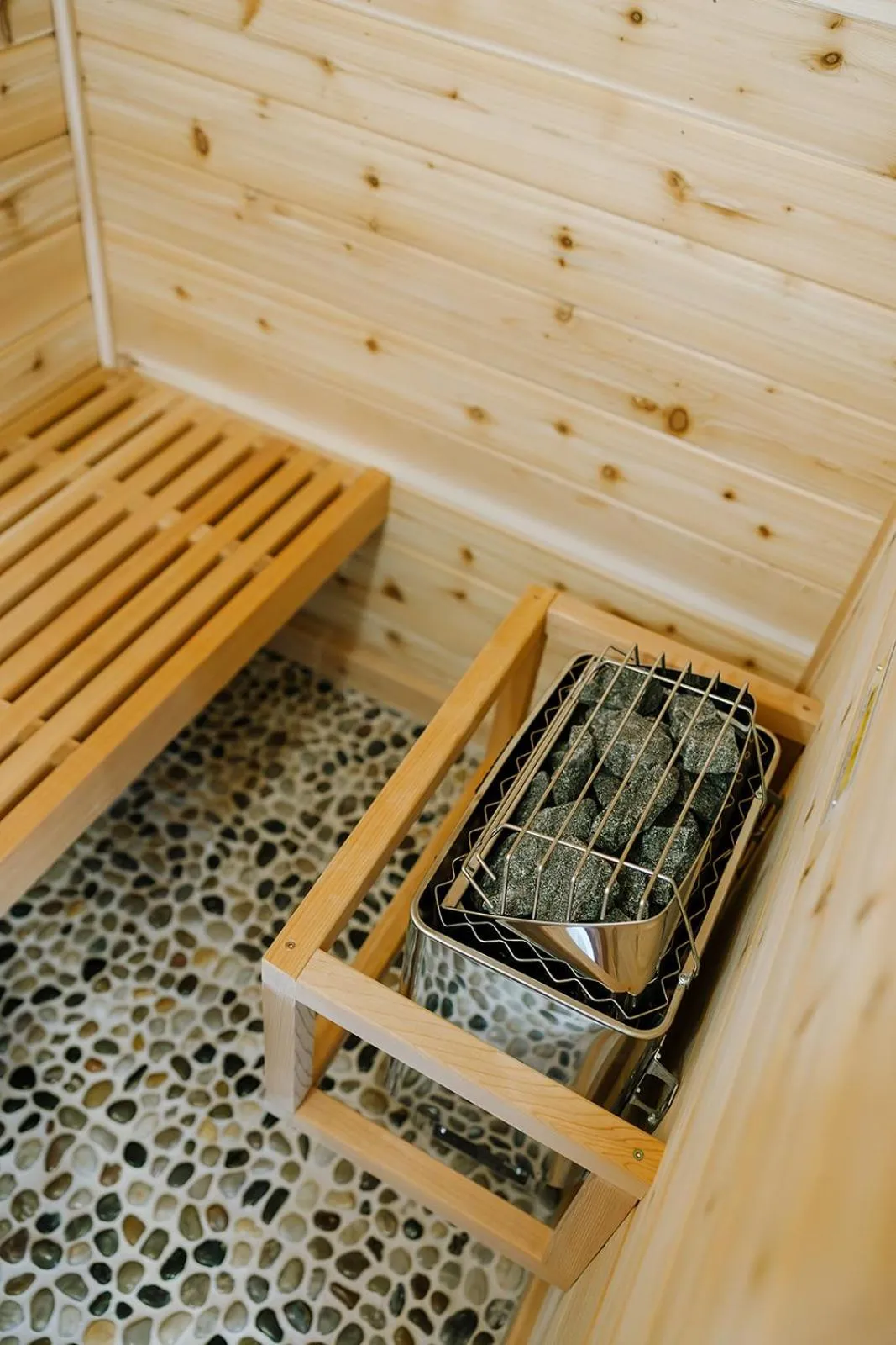 Sauna in The Rochester Inn