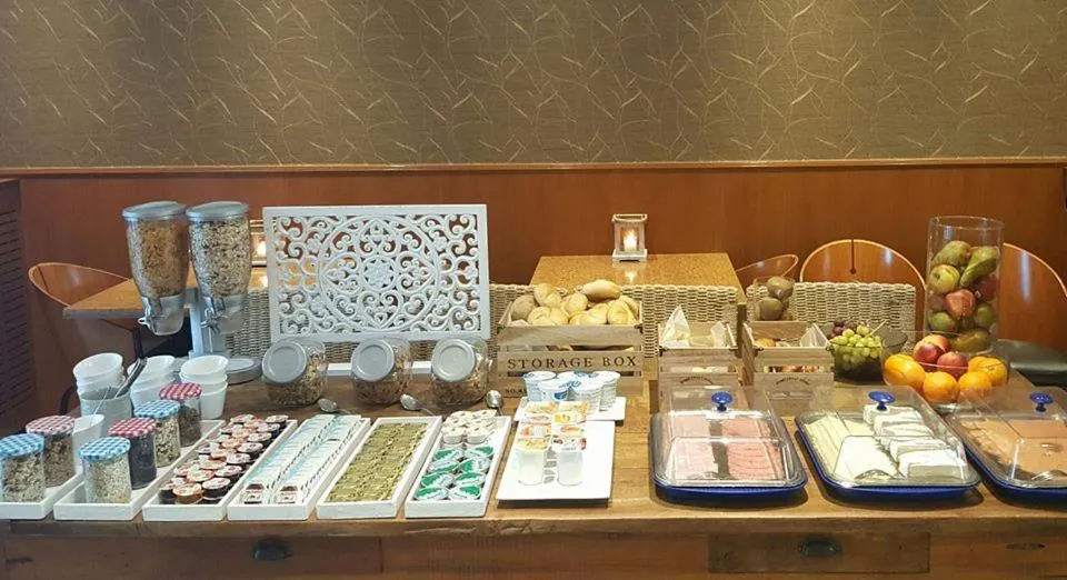 Breakfast in Hotel Gowell Kuur- en Wellness Yolande Buekers