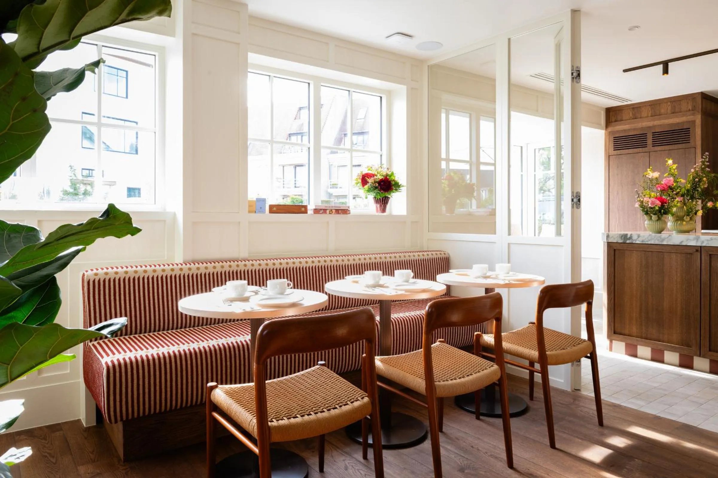 Restaurant/places to eat in Hotel Villa Bonnie