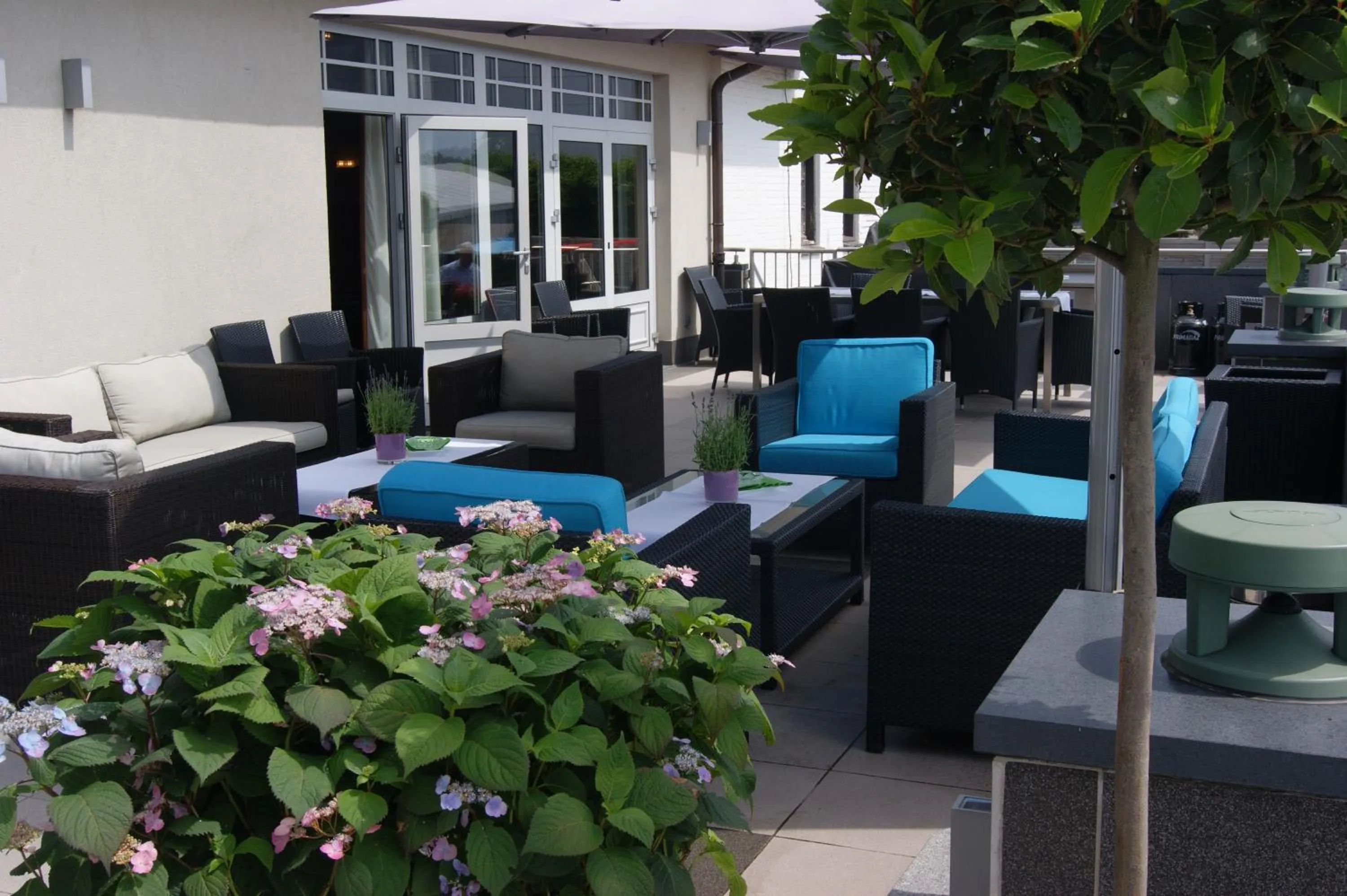 Restaurant/places to eat in Hotel Malpertuus