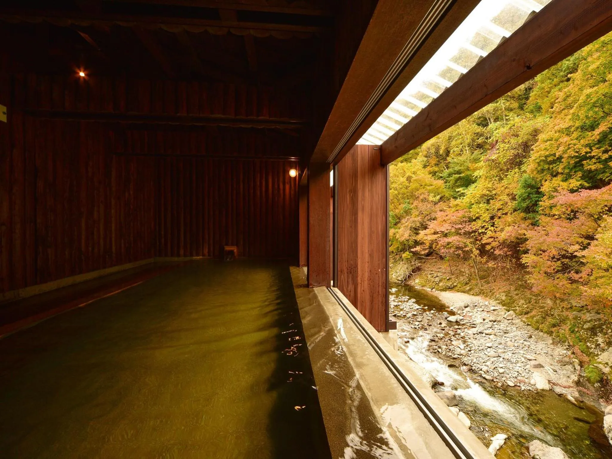 Hot Spring Bath in Yuze Hotel