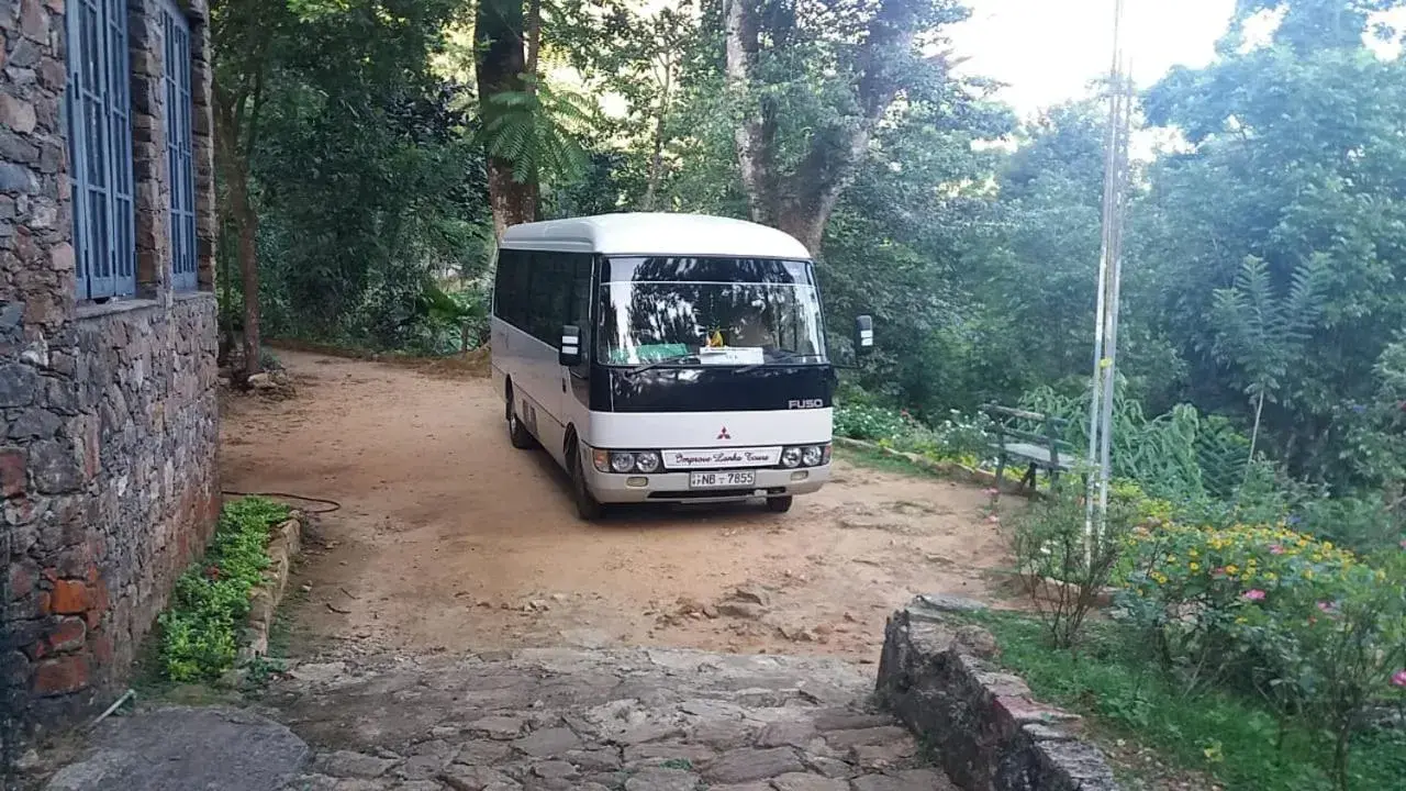 Standard Twin Room - single occupancy in Maskeli Oya Family Park Standard Twin Room - single occupancy in Maskeli Oya Family Park