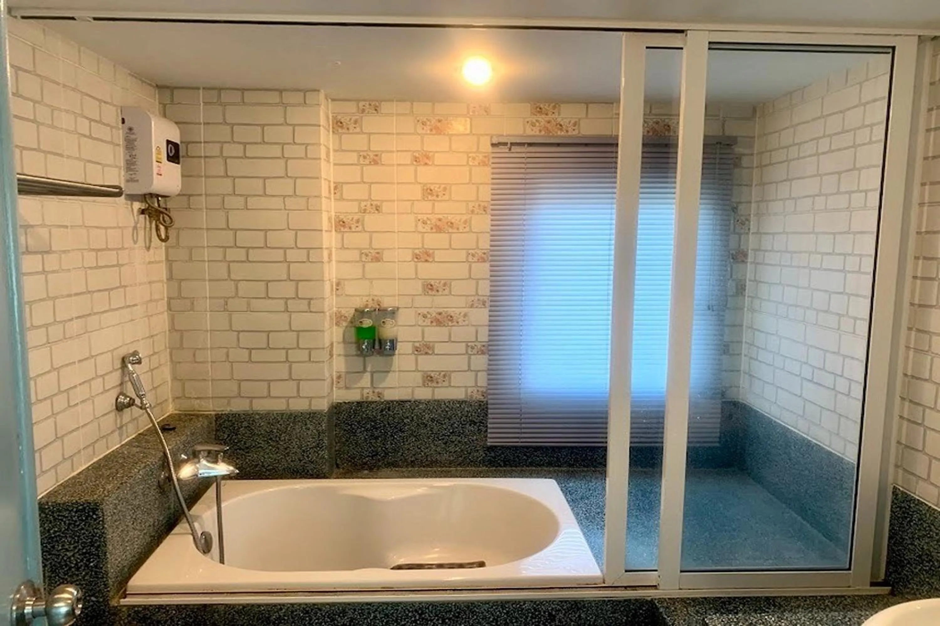 Shower in The Lilly Hotel