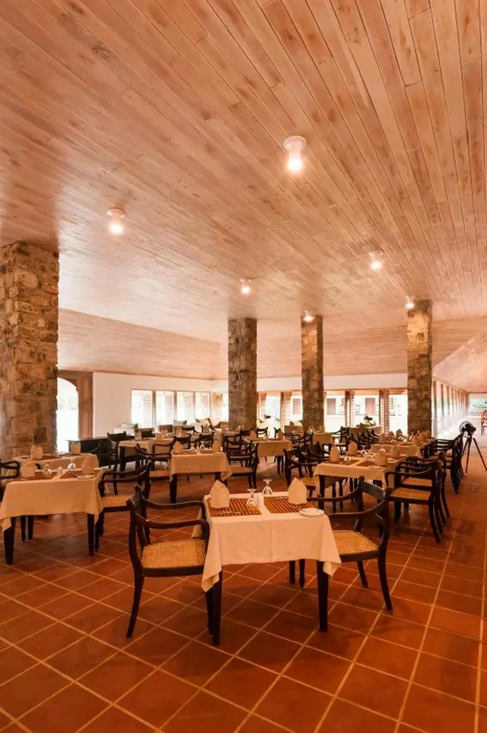 Restaurant/places to eat in EKHO Sigiriya - 700 meters to Sigiriya Rock