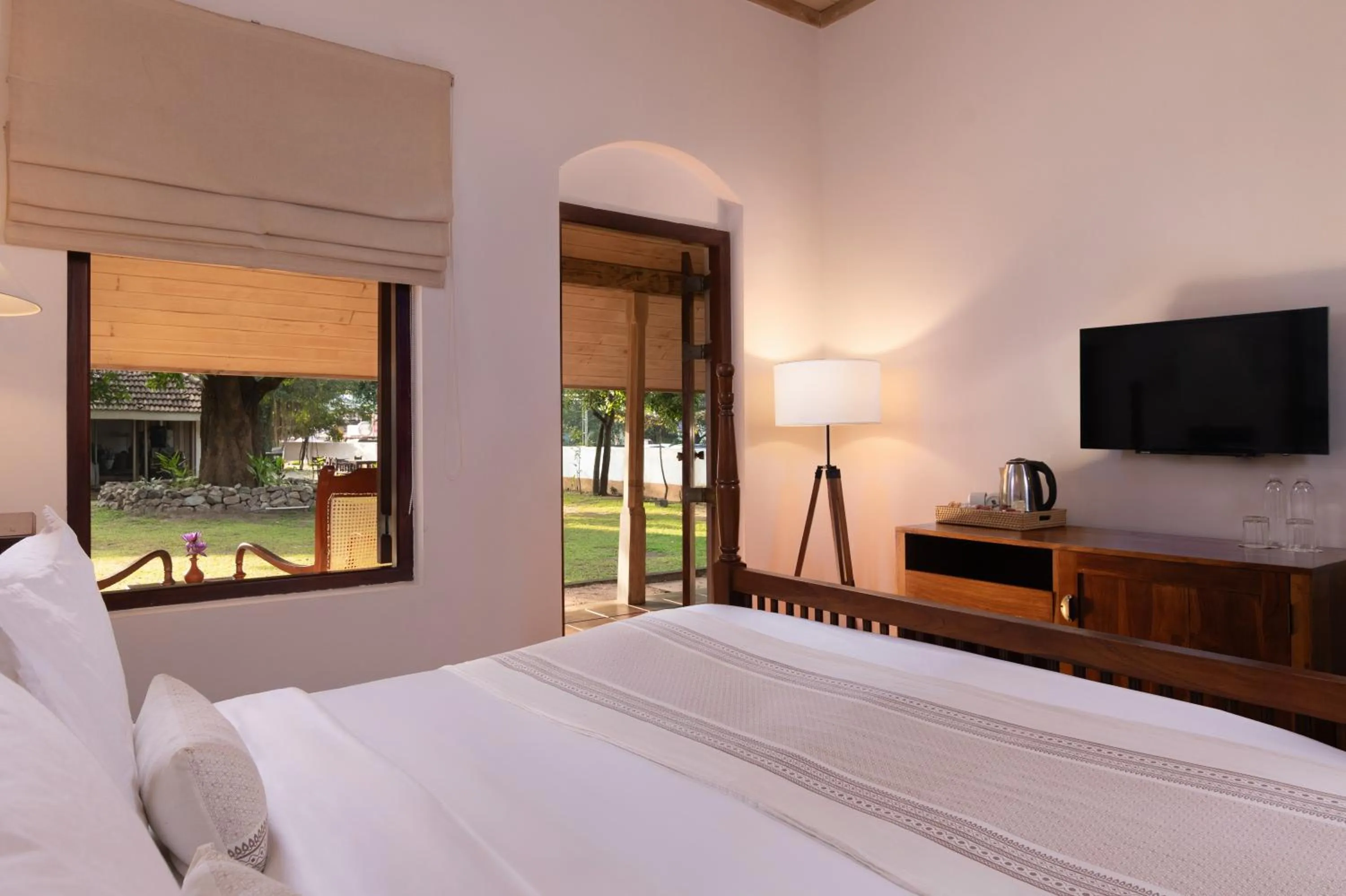 Photo of the whole room, Bed in EKHO Sigiriya - 700 meters to Sigiriya Rock