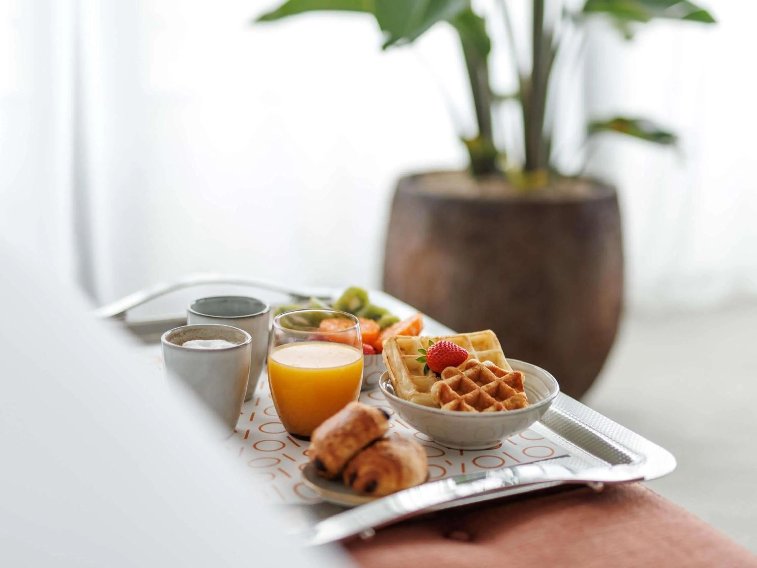 Bedroom in Sofitel Brussels Europe